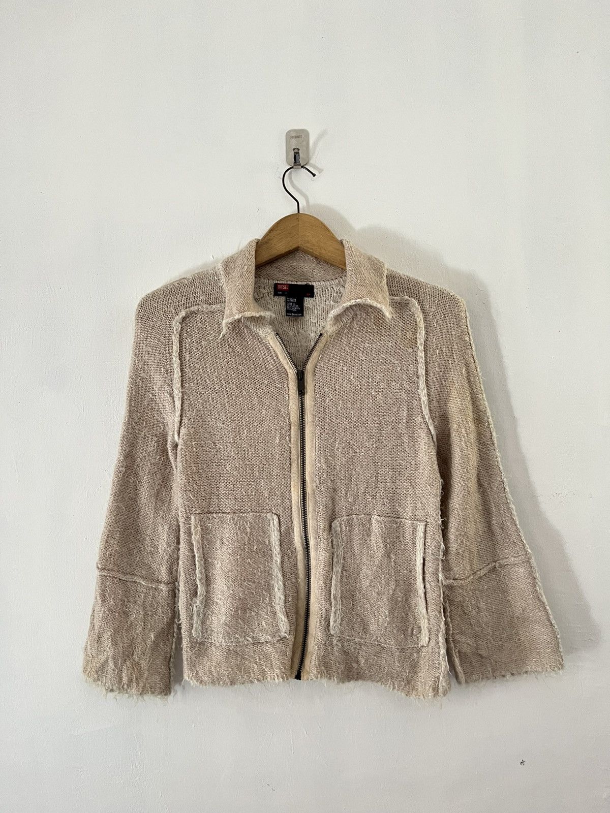 Diesel 2000s diesel cashmere fuzzy flare knit Size US S / EU 44-46 / 1 - 1 Thumbnail
