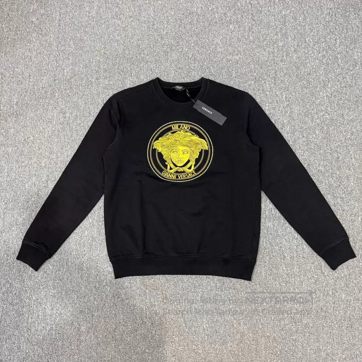 Versace Black Sweatshirt with Gold Medusa Print. Size US S / EU 44-46 / 1 - 1 Thumbnail