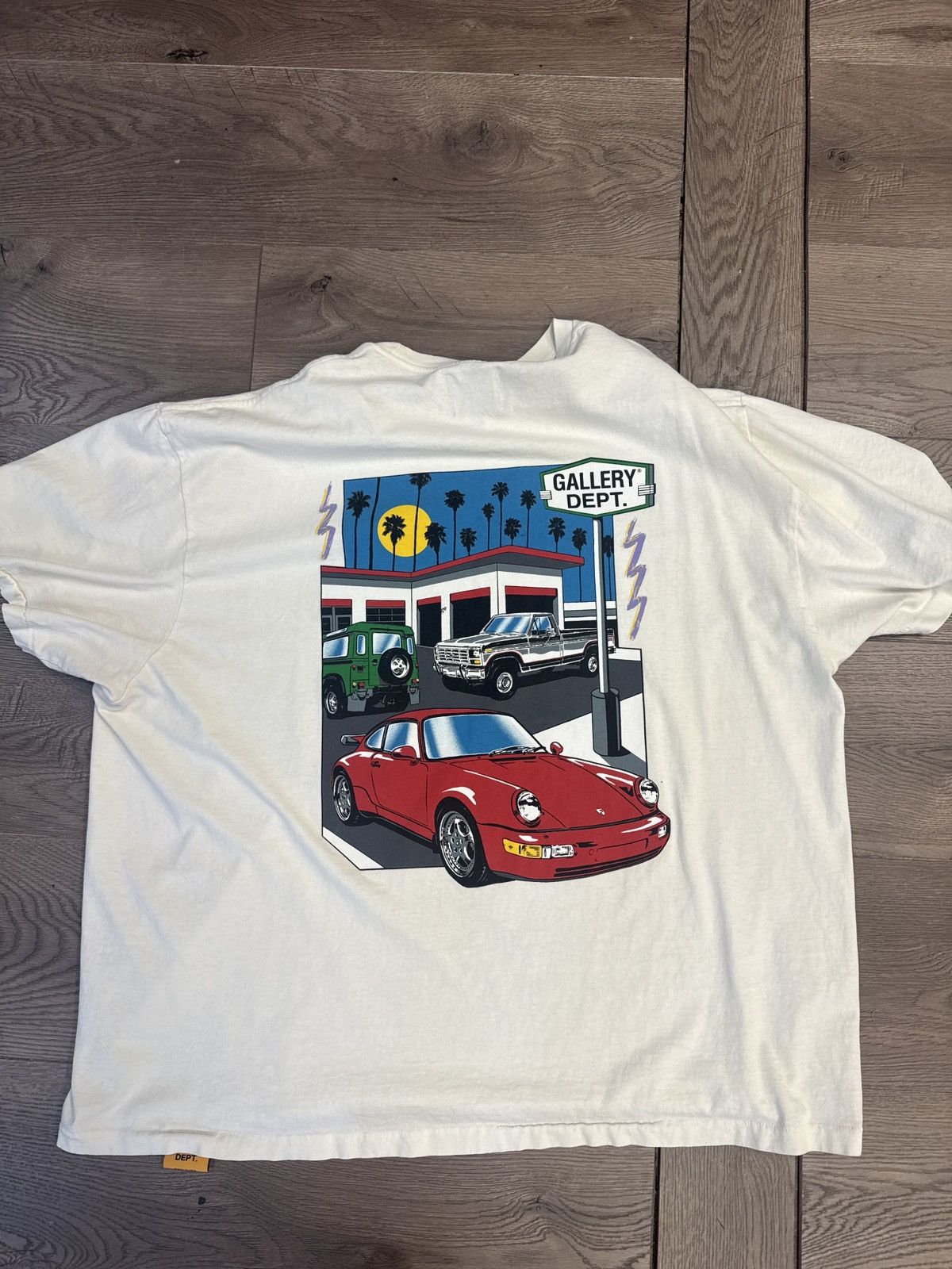 Gallery Dept. Gallery dept drive thru T shirt cream 2xl Size US XXL / EU 58 / 5 - 2 Thumbnail