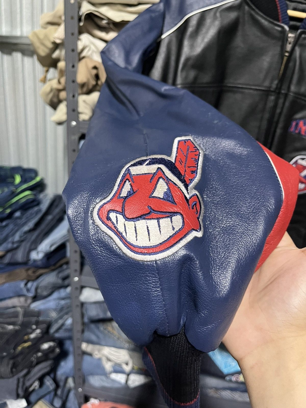 MLB × Vintage Crazy Vintage 90s Cleveland Indians MLB Leather Jacket RARE Size US XL / EU 56 / 4 - 7 Thumbnail