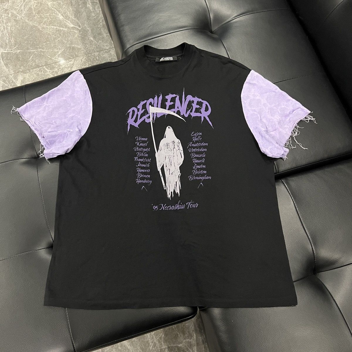 Raf Simons Raf Simons SS22 Grim Reaper Graphic Panel Sleeve T-Shirt Size US S / EU 44-46 / 1 - 1 Thumbnail