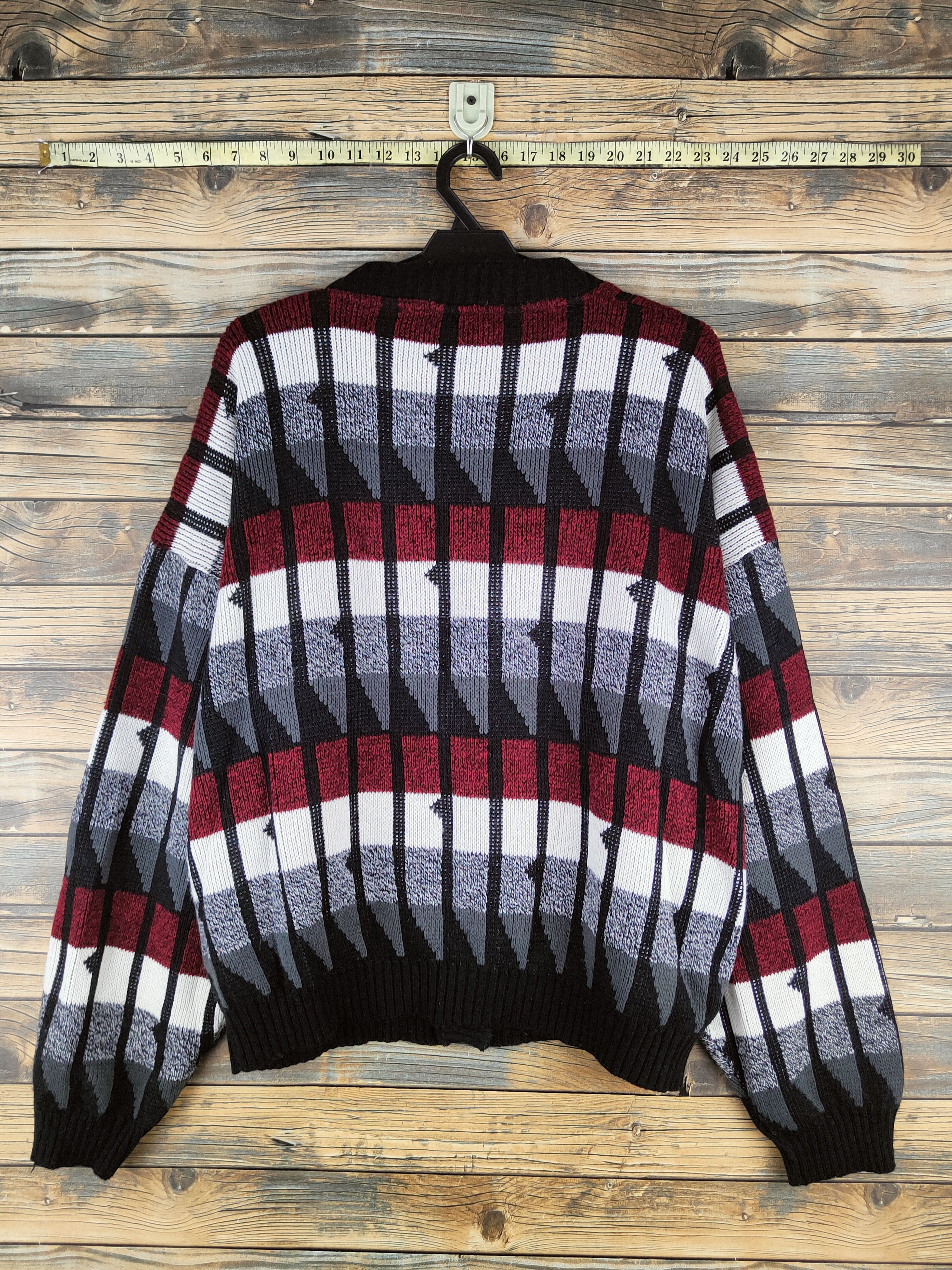 Japanese Brand DL Area Black White Red Knitwear Cardigan #46-854 Size US L / EU 52-54 / 3 - 7 Thumbnail