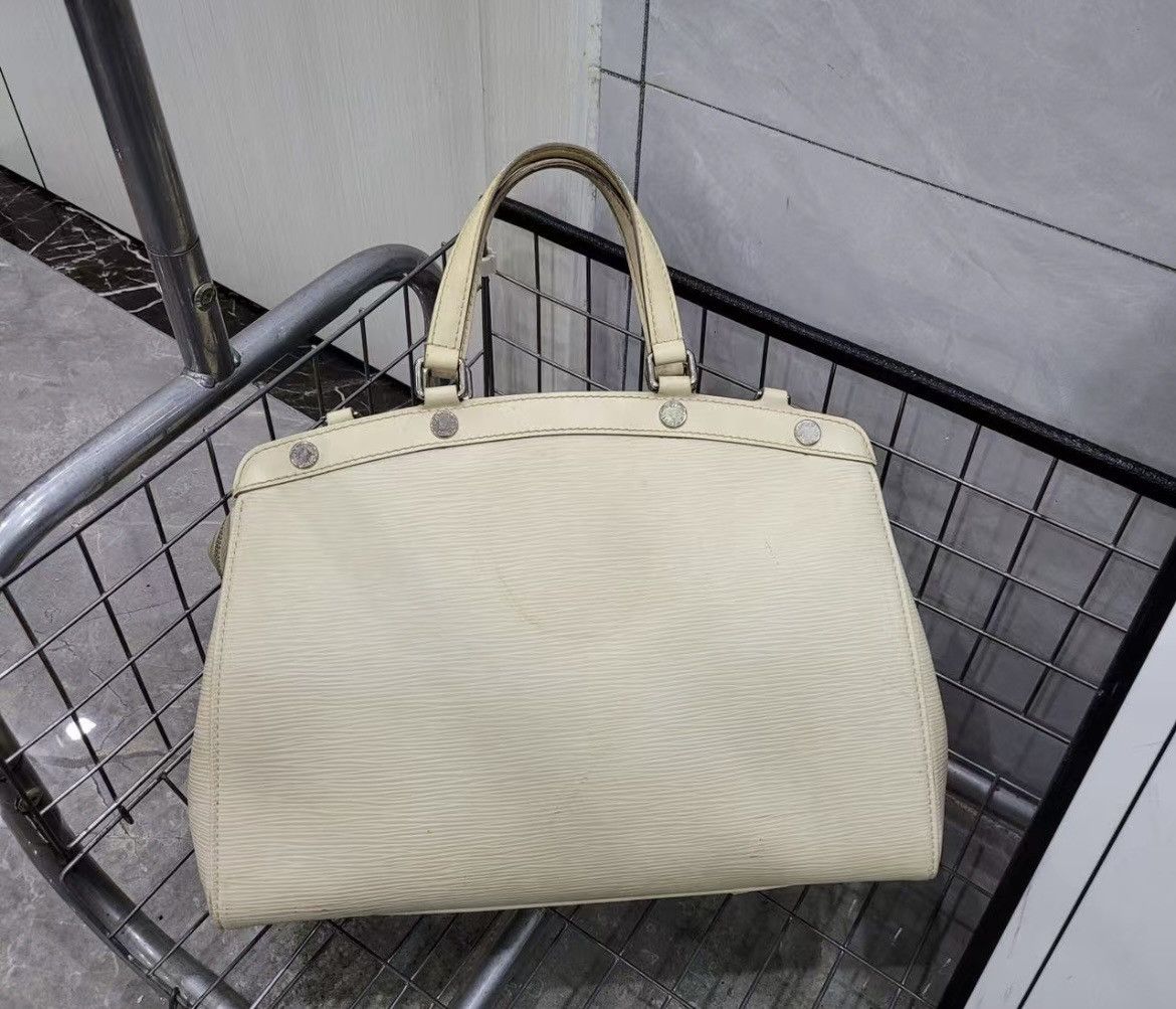 Louis Vuitton Lv Size ONE SIZE - 2 Thumbnail