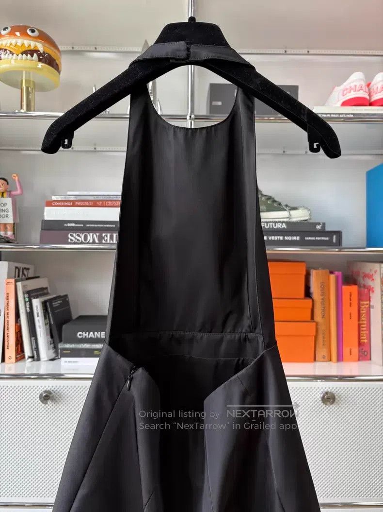 Prada Prada Black triangle neck backless dress Size XS / US 0-2 / IT 36-38 - 4 Thumbnail