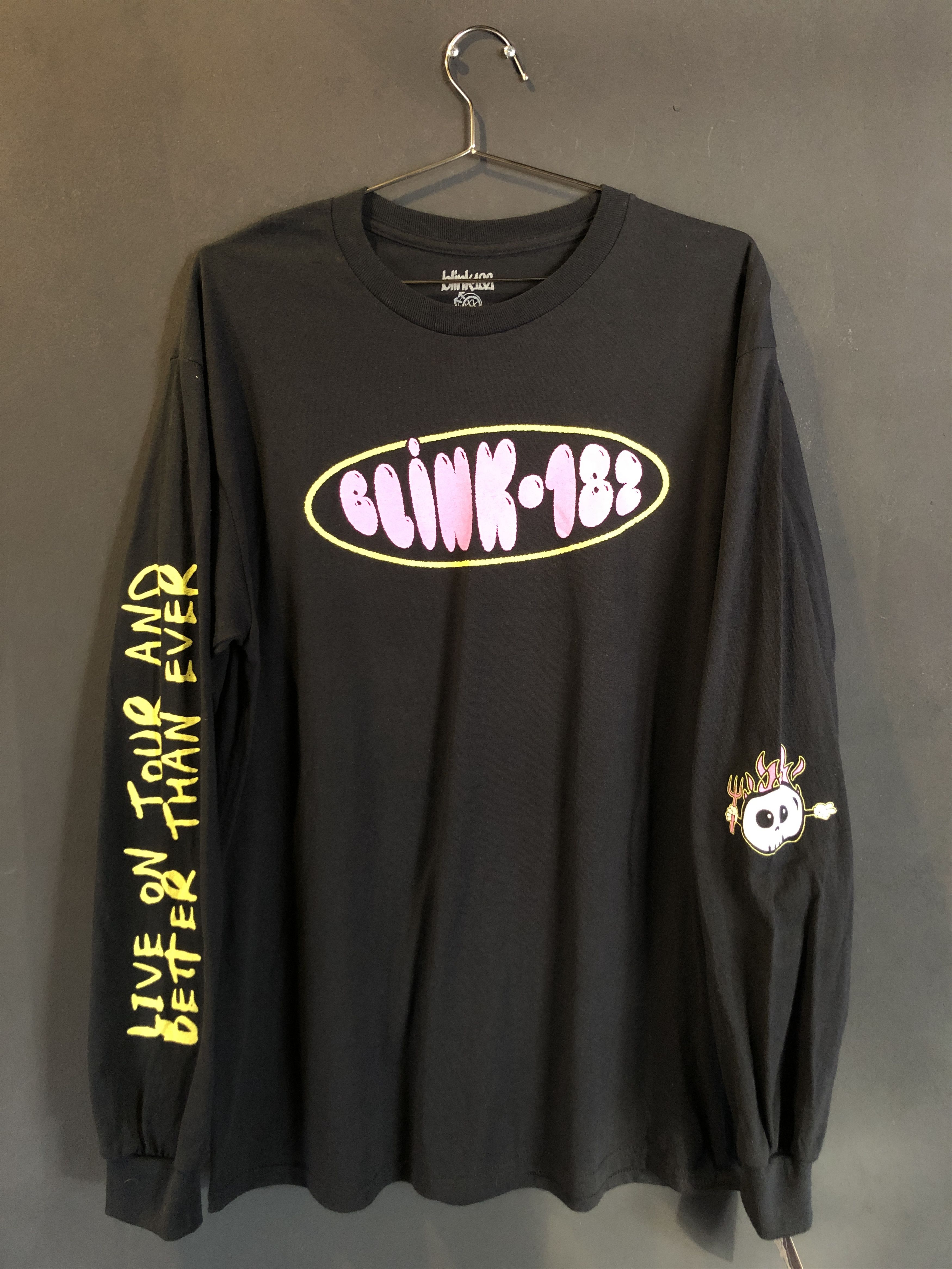 Other Blink-182 2024 Tour T-Shirt Size US L / EU 52-54 / 3 - 1 Thumbnail