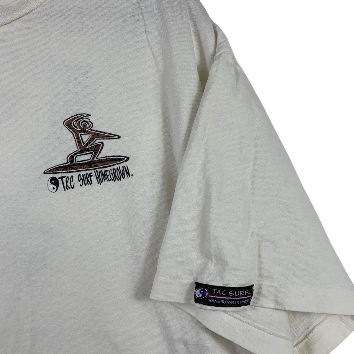 Vintage Vintage TOWN & COUNTRY Surfboard Surfing Hawaiian T-Shirt Size US XL / EU 56 / 4 - 4 Thumbnail