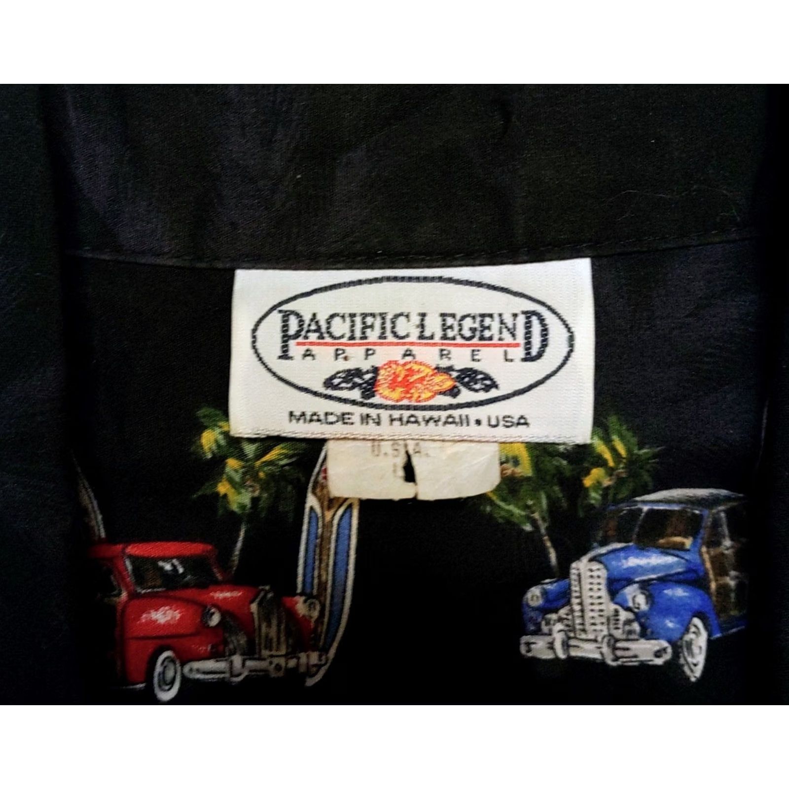 Vintage Vintage Pacific Legend Apparel, Inc. Hawaiian Shirt Mens L Black 100% Cotton Short Sleeve Button-Up Collared Beach Car Surfboard 90s Theme Size US L / EU 52-54 / 3 - 7 Thumbnail