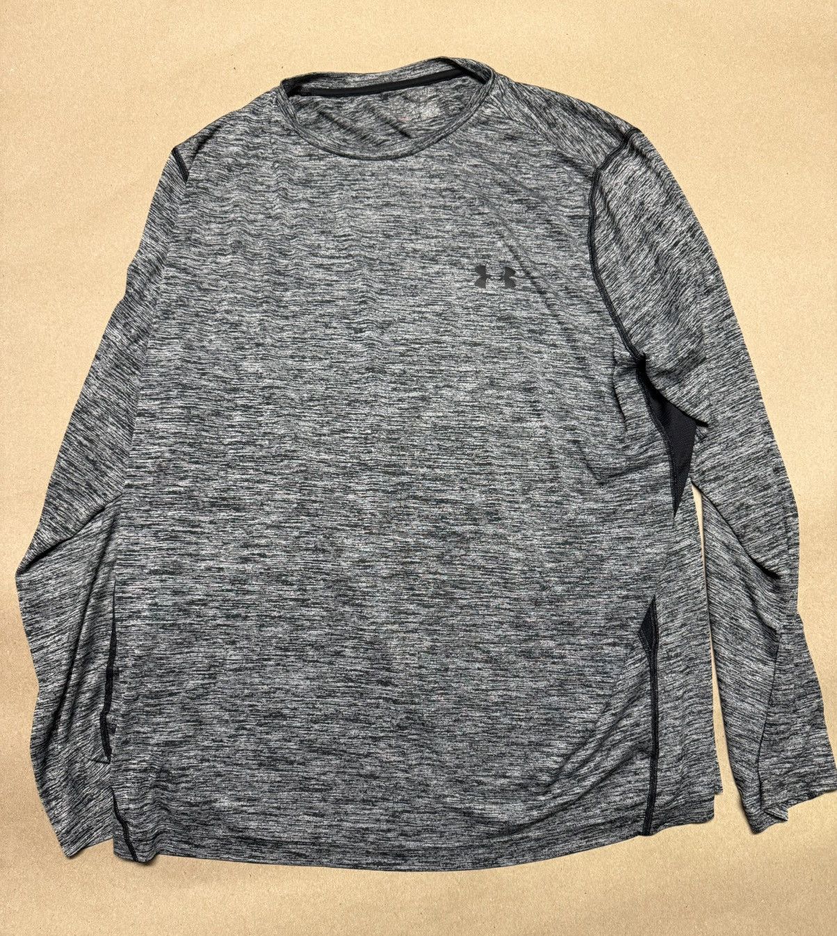 Under Armour Under Armour Heat Gear Loose Long Sleeve Shirt Gray size XXL Size US XXL / EU 58 / 5 - 1 Thumbnail