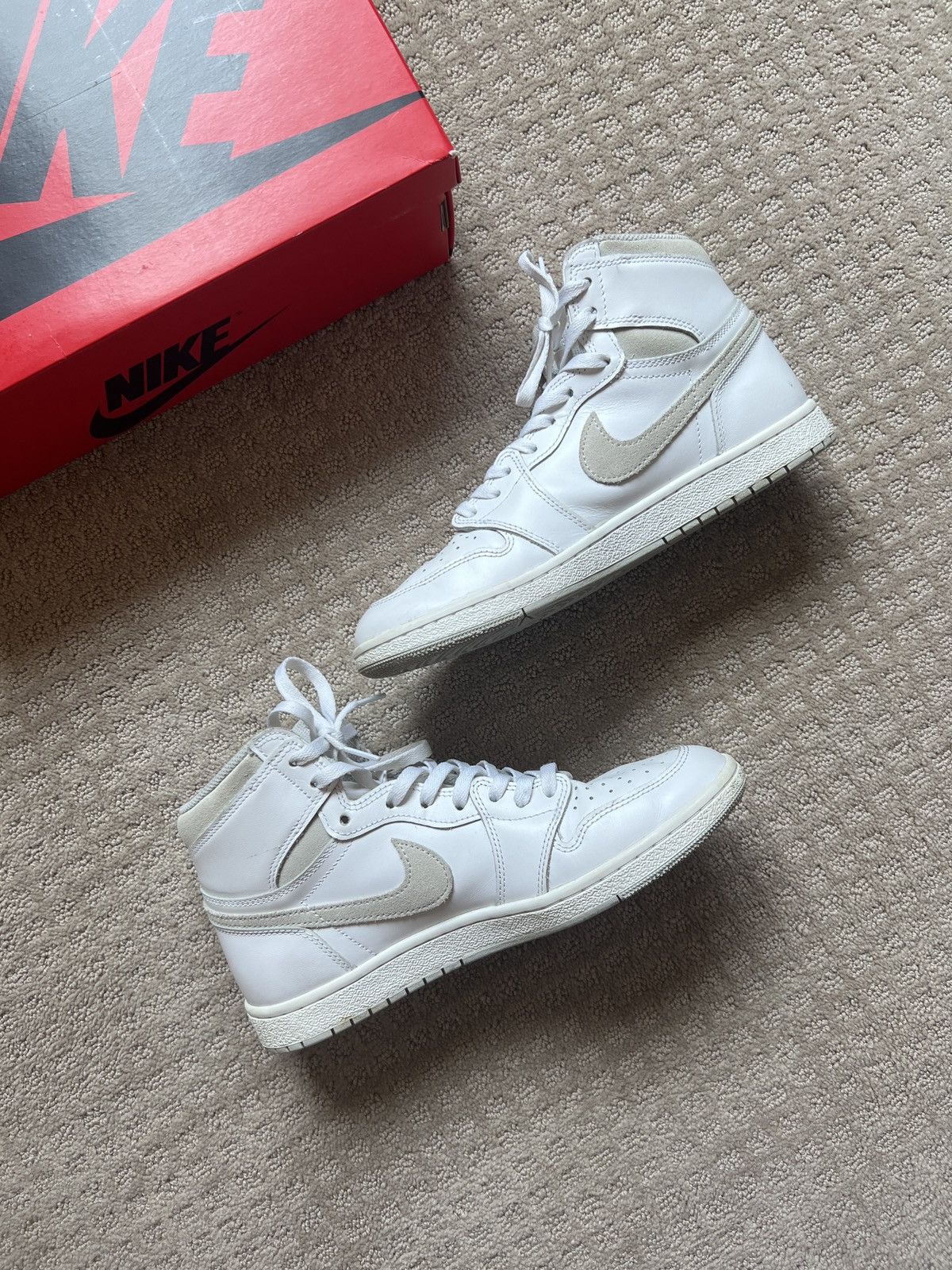 Nike Air Jordan 1 Hi 85 Size US 10 / EU 43 - 3 Thumbnail