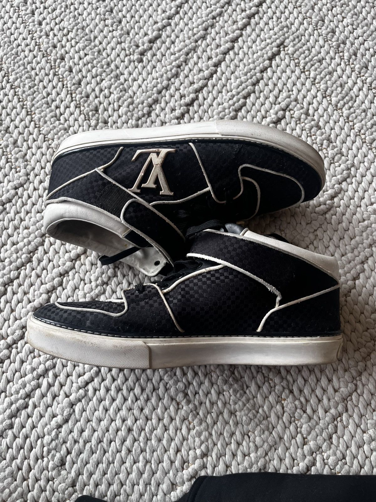 Louis Vuitton Louis Vuitton SS11 checkered acapulco mens sneakers Size US 9.5 / EU 42-43 - 5 Thumbnail