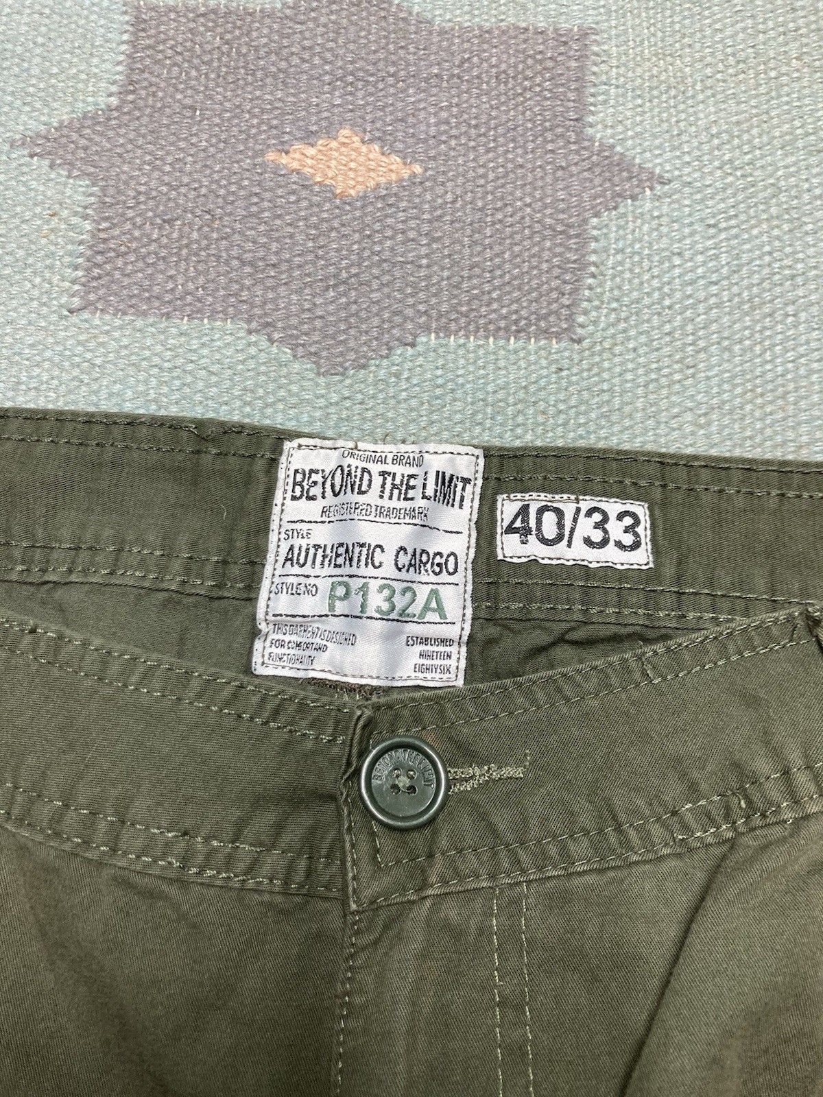Vintage y2k cargo pants beyond the limit BTL baggy skater army 40x31 Size US 40 / EU 56 - 5 Thumbnail