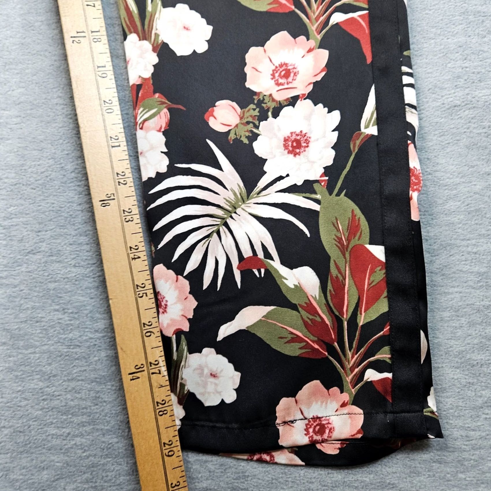 Maison Scotch Maison Scotch Miamo Deco Black Floral Printed Pull On Casual Pants Regular XS? No, Size 3 Womens Pants Size 26" / US 2 / IT 38 - 8 Thumbnail