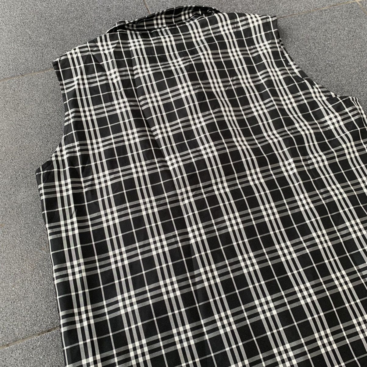 Burberry Burberry Black Label Golf Vest Size US L / EU 52-54 / 3 - 8 Thumbnail