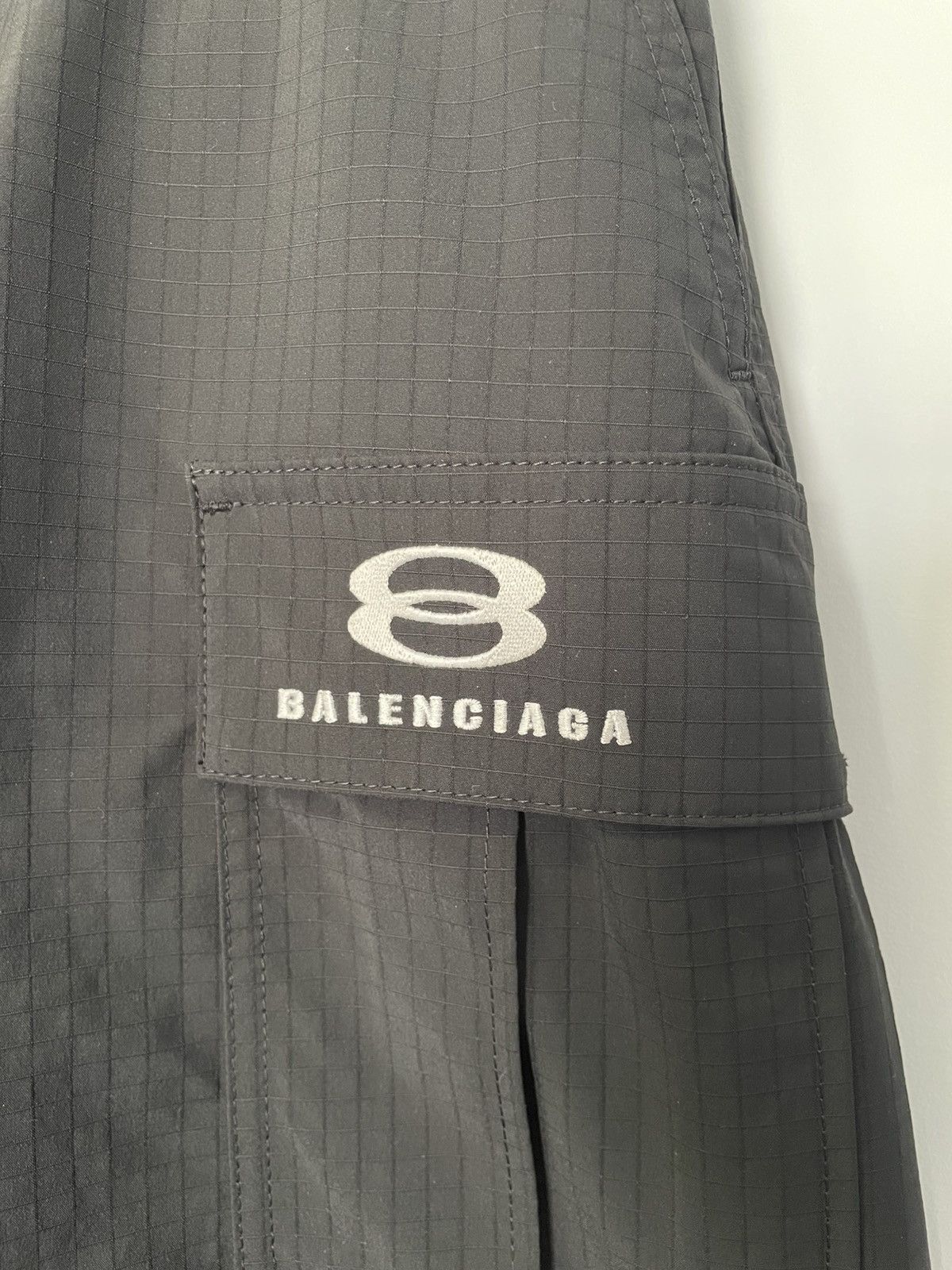 Balenciaga Unity Light Ripstop Convertible Cargos Size US 32 / EU 48 - 2 Thumbnail
