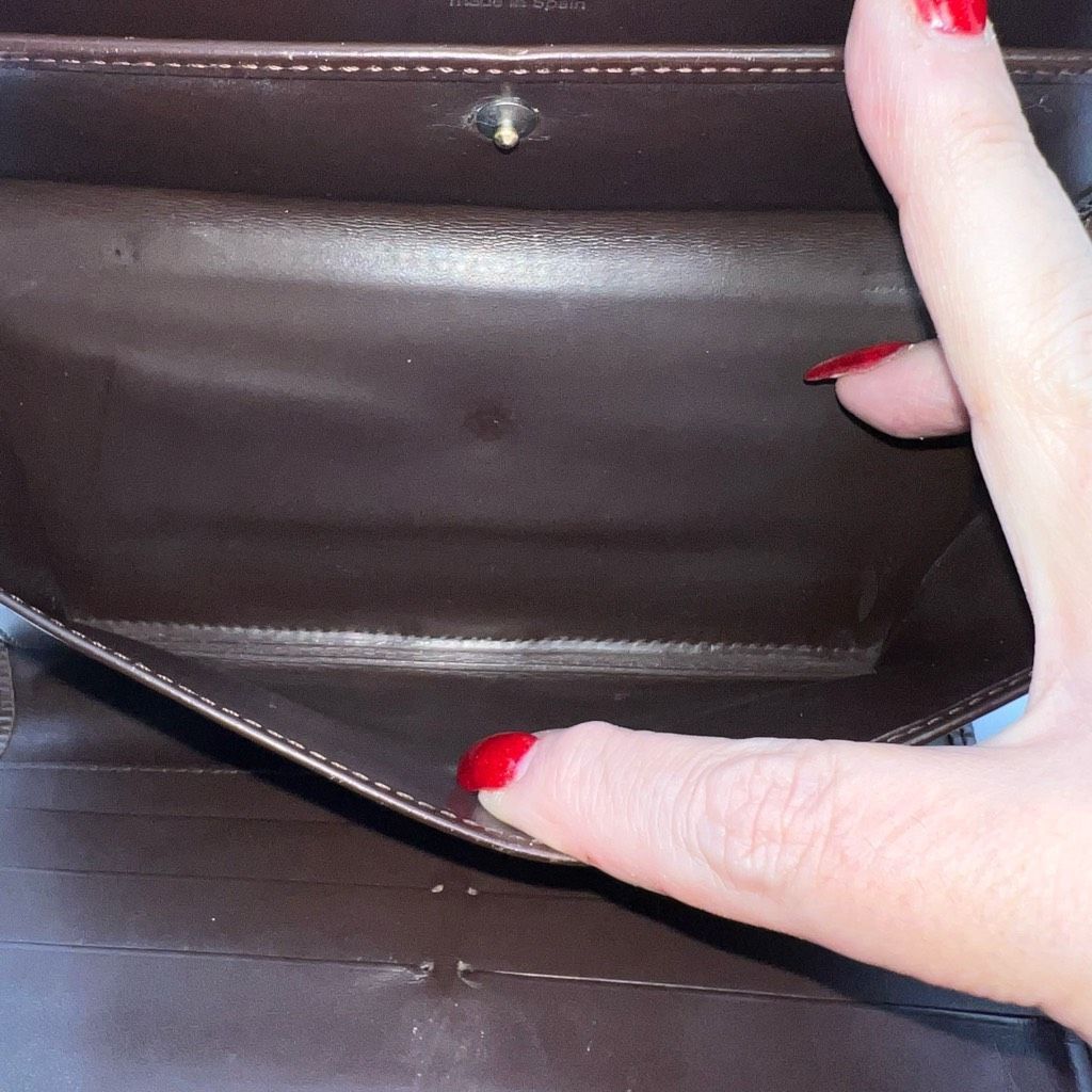 Louis Vuitton Louis Vuitton Epi Porte Tresor International Leather Trifold Size ONE SIZE - 11 Thumbnail