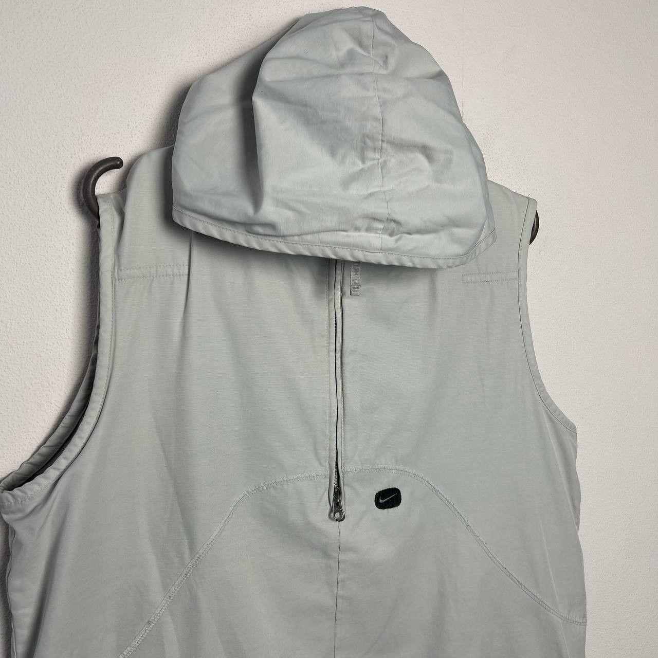 Nike Vintage Nike Swoosh Small logo streetwear vest size S Size US S / EU 44-46 / 1 - 2 Thumbnail