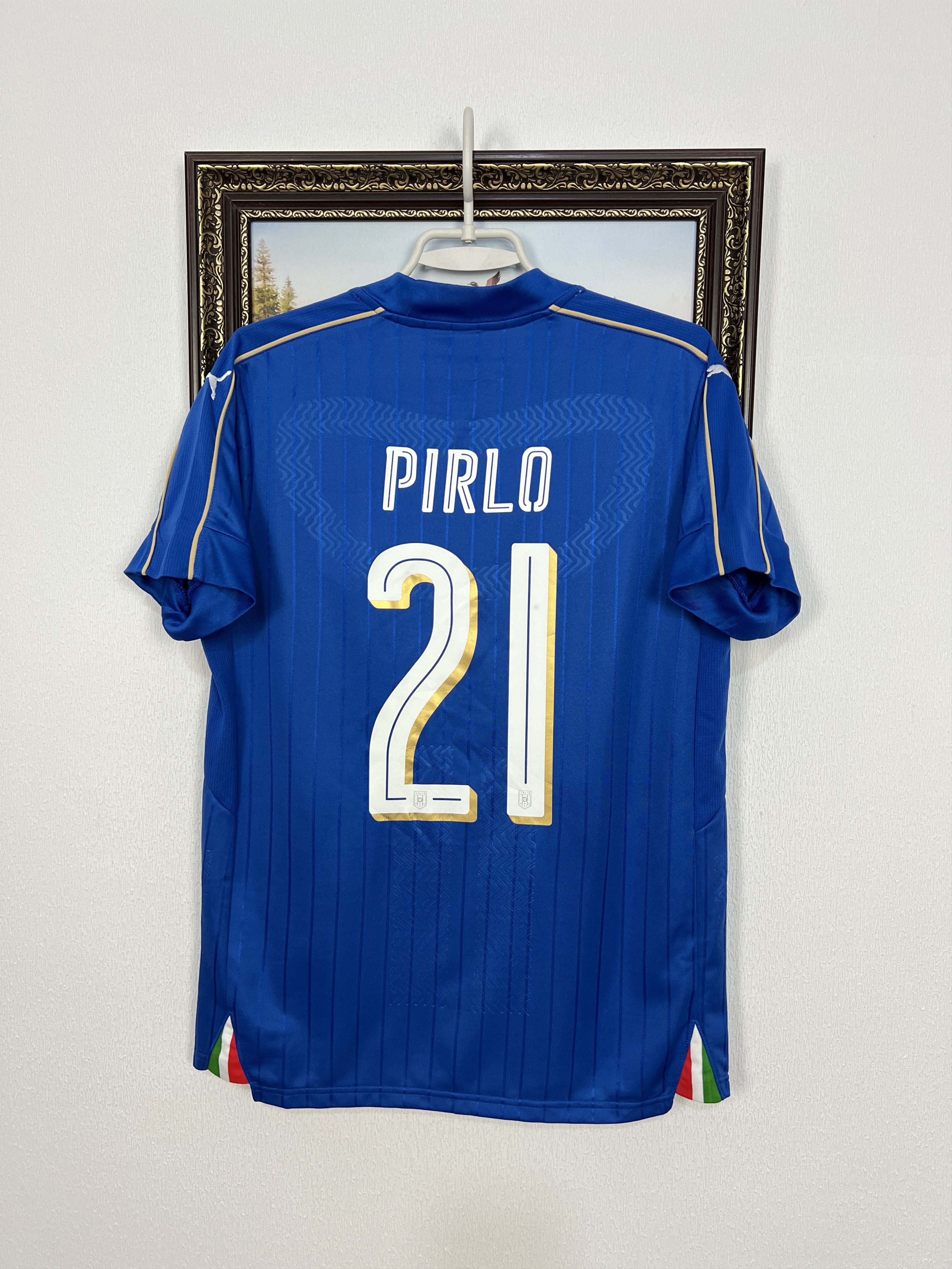 Puma Italy Home football shirt 2016 Soccer Puma #21 Pirlo Maglia Size US M / EU 48-50 / 2 - 1 Thumbnail