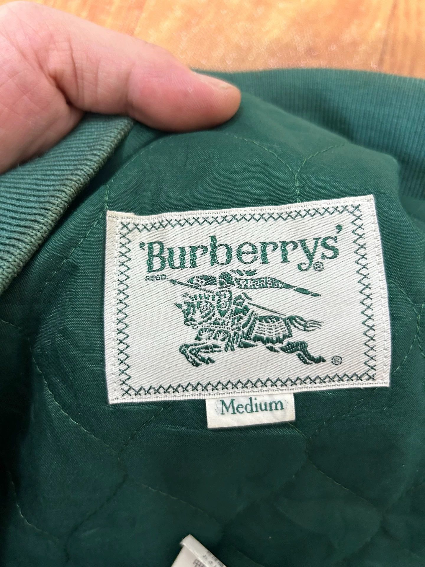Burberry Unisex Authentic Vintage Burberry Jacket Vest / Gilet Size M / US 6-8 / IT 42-44 - 4 Thumbnail