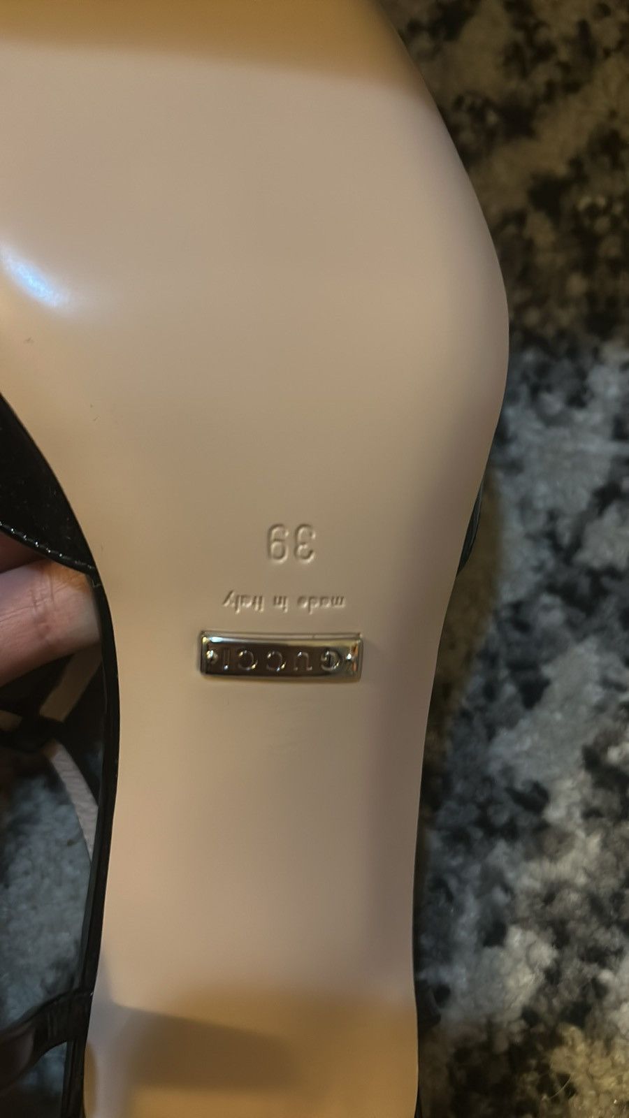 Gucci Gucci Double G T-Bar Patent Leather Pumps size 39 Size US 9 / IT 39 - 8 Thumbnail