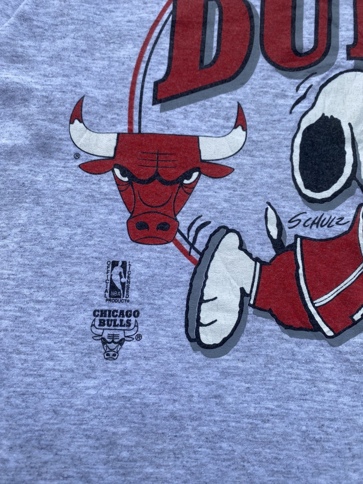 NBA Rare Vintage 90s Chicago Bulls X Snoopy Tshirt Size US L / EU 52-54 / 3 - 16 Thumbnail