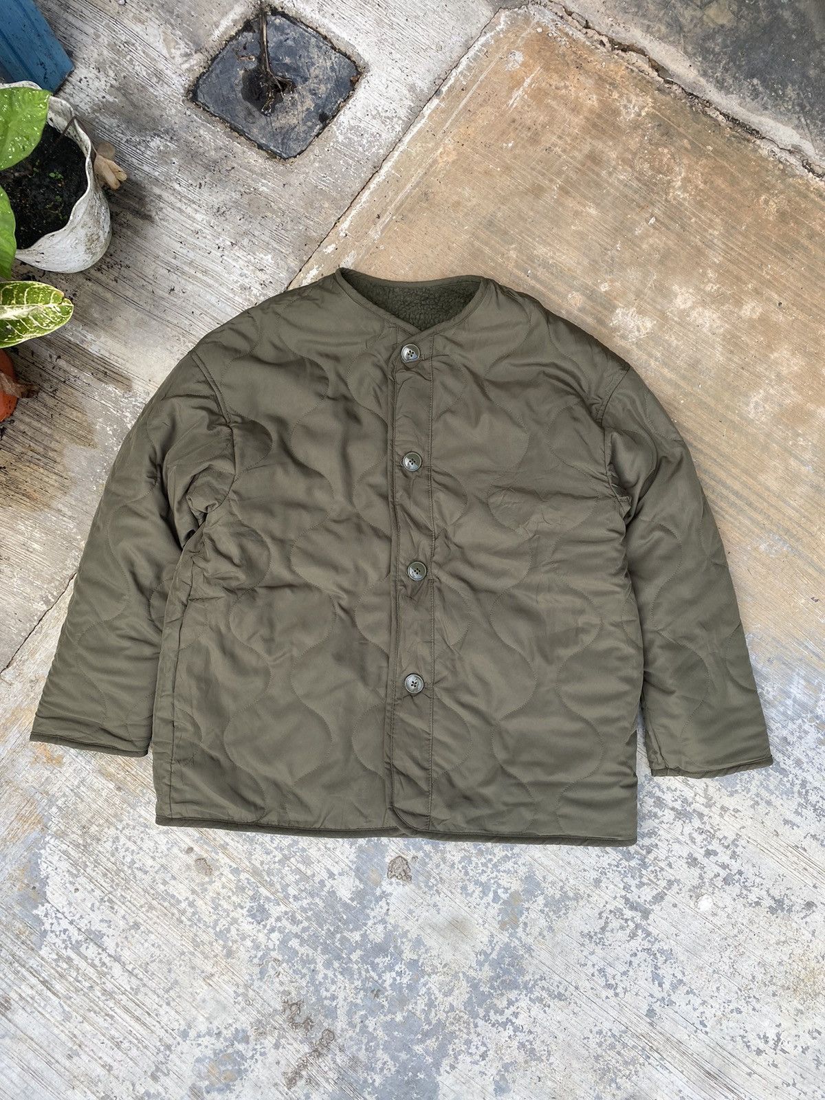 GU Quilted Sherpa Riversible Cardigan