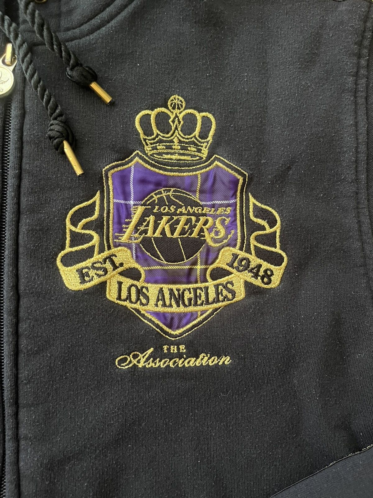 Adidas × Vintage Vintage Adidas “LA Lakers The Association” Hoodie Size US S / EU 44-46 / 1 - 2 Thumbnail