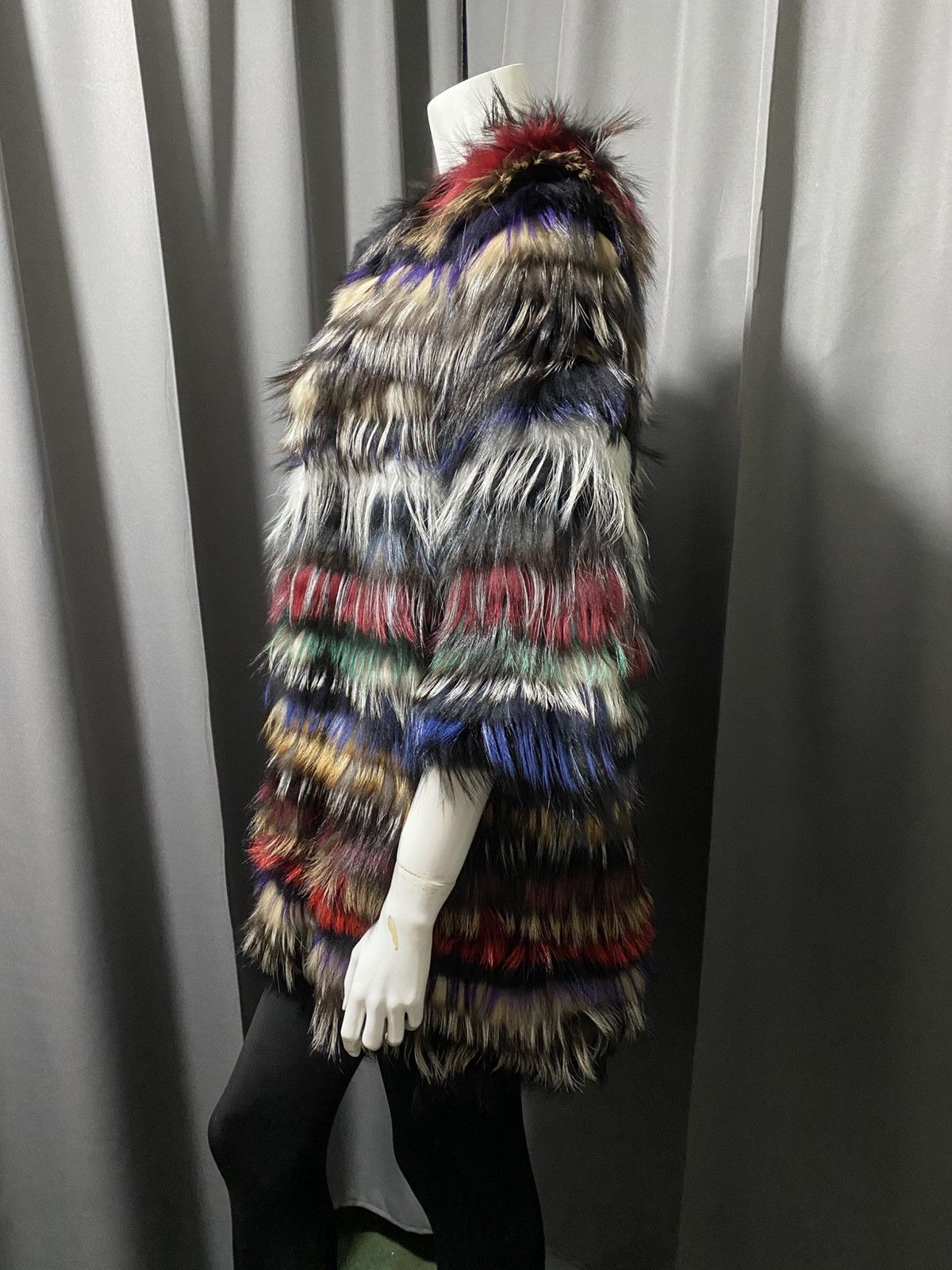 Other Punto Leather & Fur- Multicolor Fox Fur Jacket Size M / US 6-8 / IT 42-44 - 6 Thumbnail