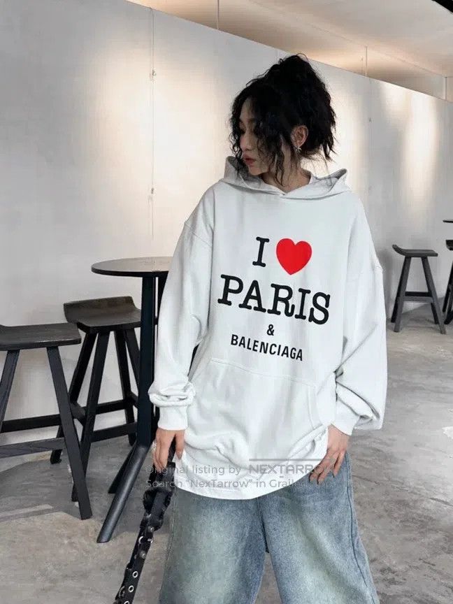 Balenciaga Balenciaga Coke graffiti Paris sweatshirt Size US S / EU 44-46 / 1 - 7 Thumbnail
