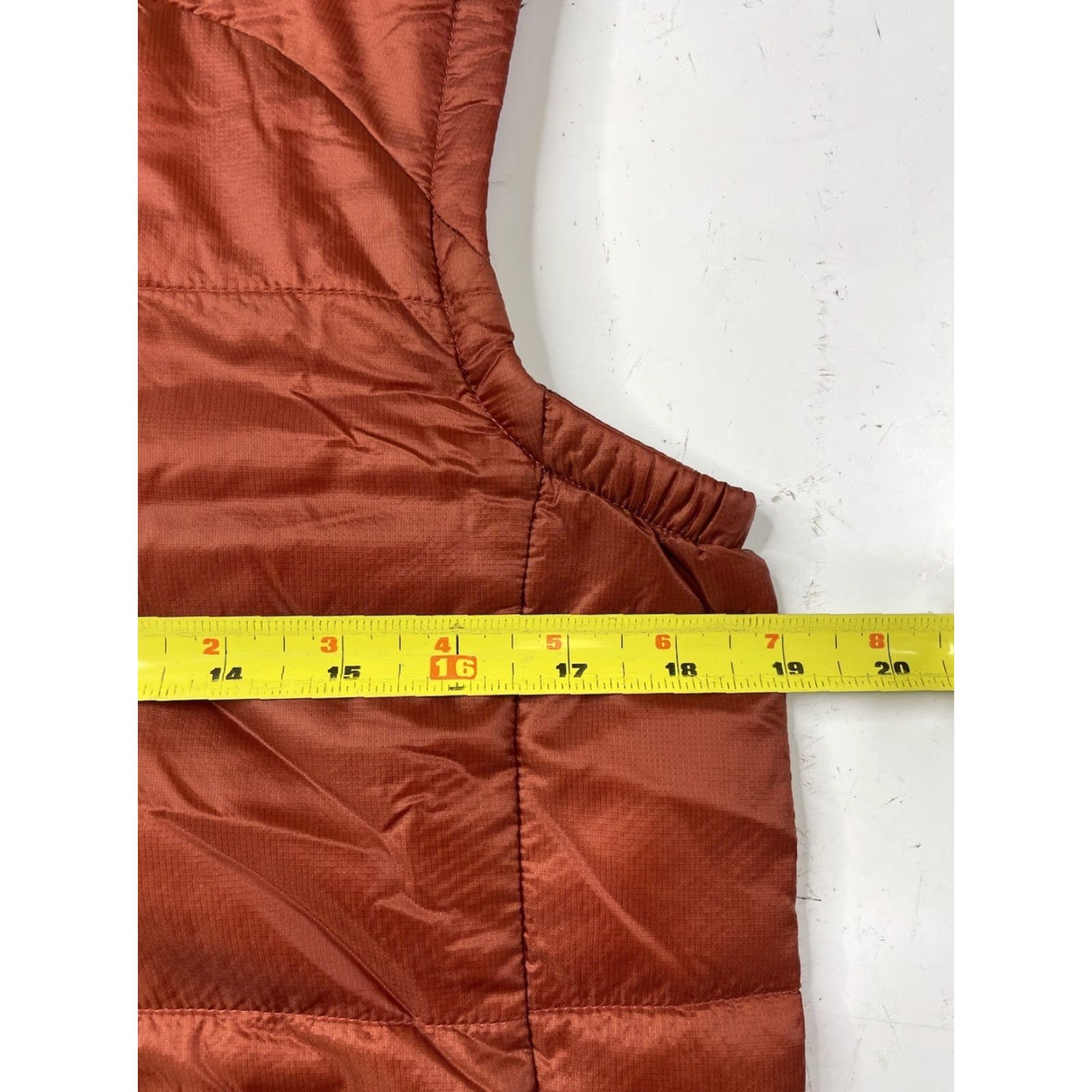 Mammut Mammut Women's Vest Full Zip Insulated Poly Fill Orange Size S Quilted Lining Polyester Polyamide Pocket Unknown Country of Origin N/A Size S / US 4 / IT 40 - 6 Thumbnail