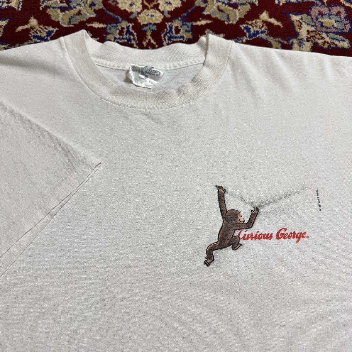 Anime 1995 Curious George monkey 90s kids show comics tee Size US XL / EU 56 / 4 - 1 Thumbnail
