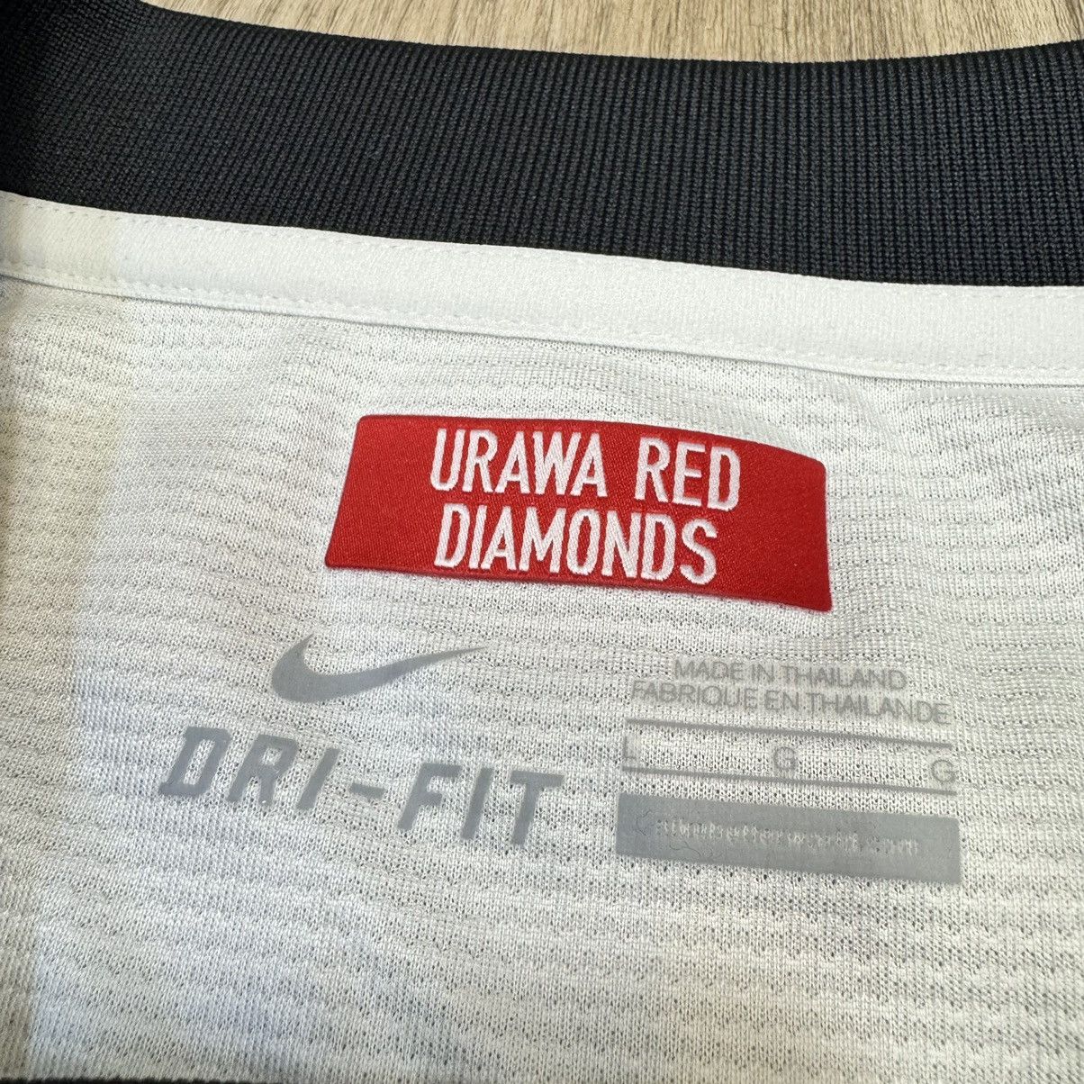 Nike Urawa Reds 2014 L/S match spare shirt Size US L / EU 52-54 / 3 - 6 Thumbnail