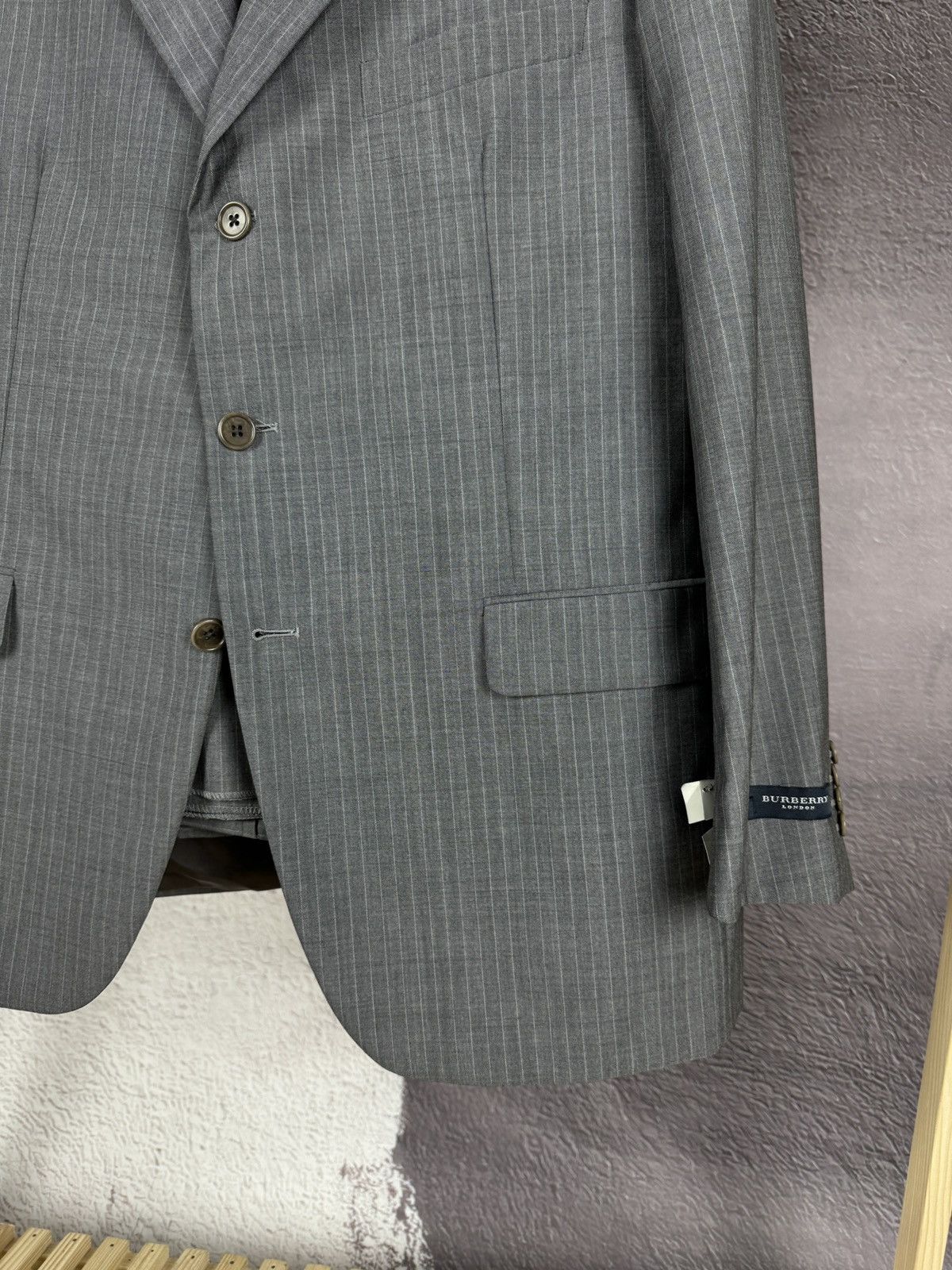 Burberry Burberry London wool silk striped grey 2 pcs suit 3 button Size 46R - 7 Thumbnail