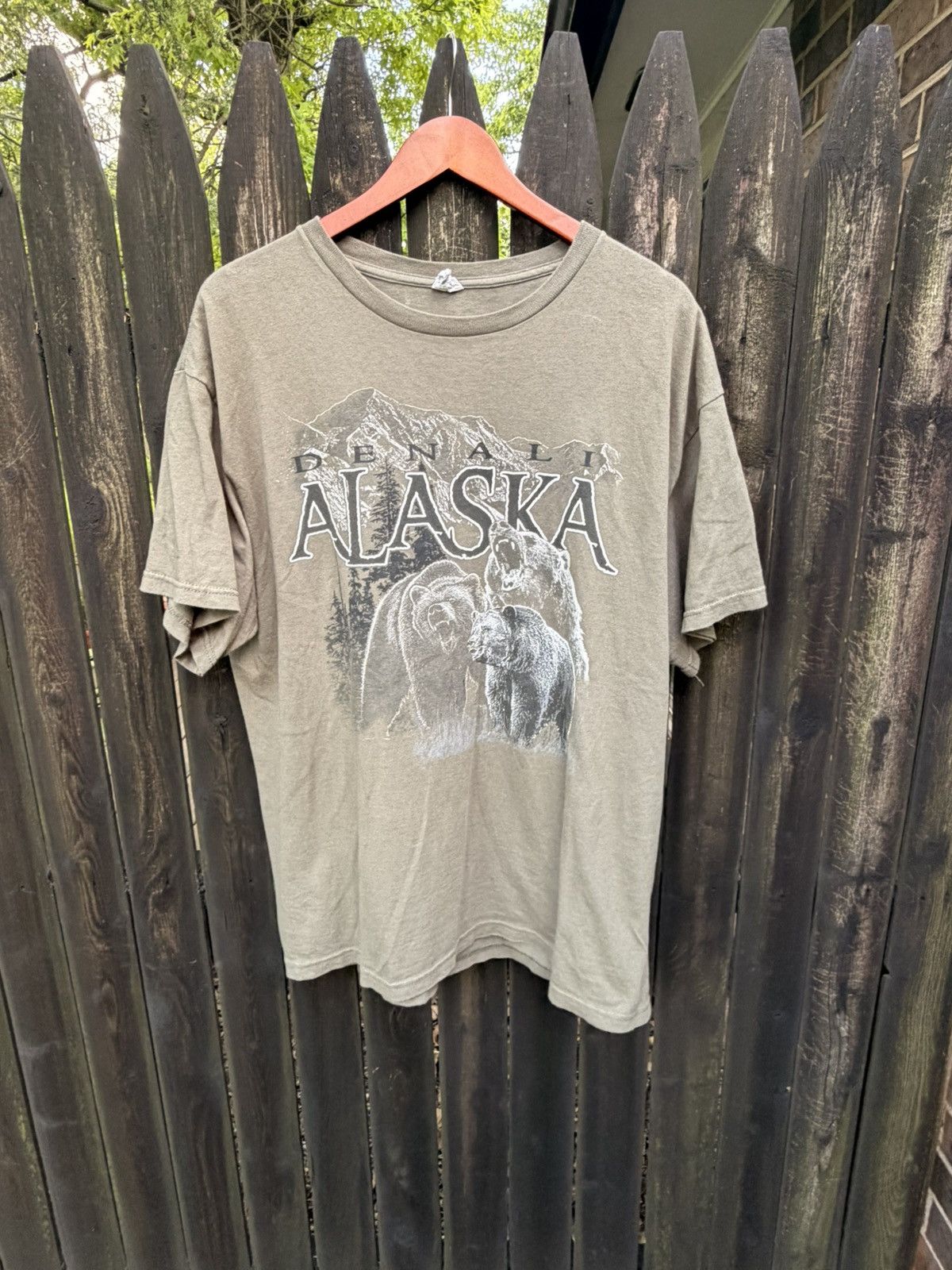 Vintage VTG Alaska tee Size XL Size US XL / EU 56 / 4 - 1 Thumbnail