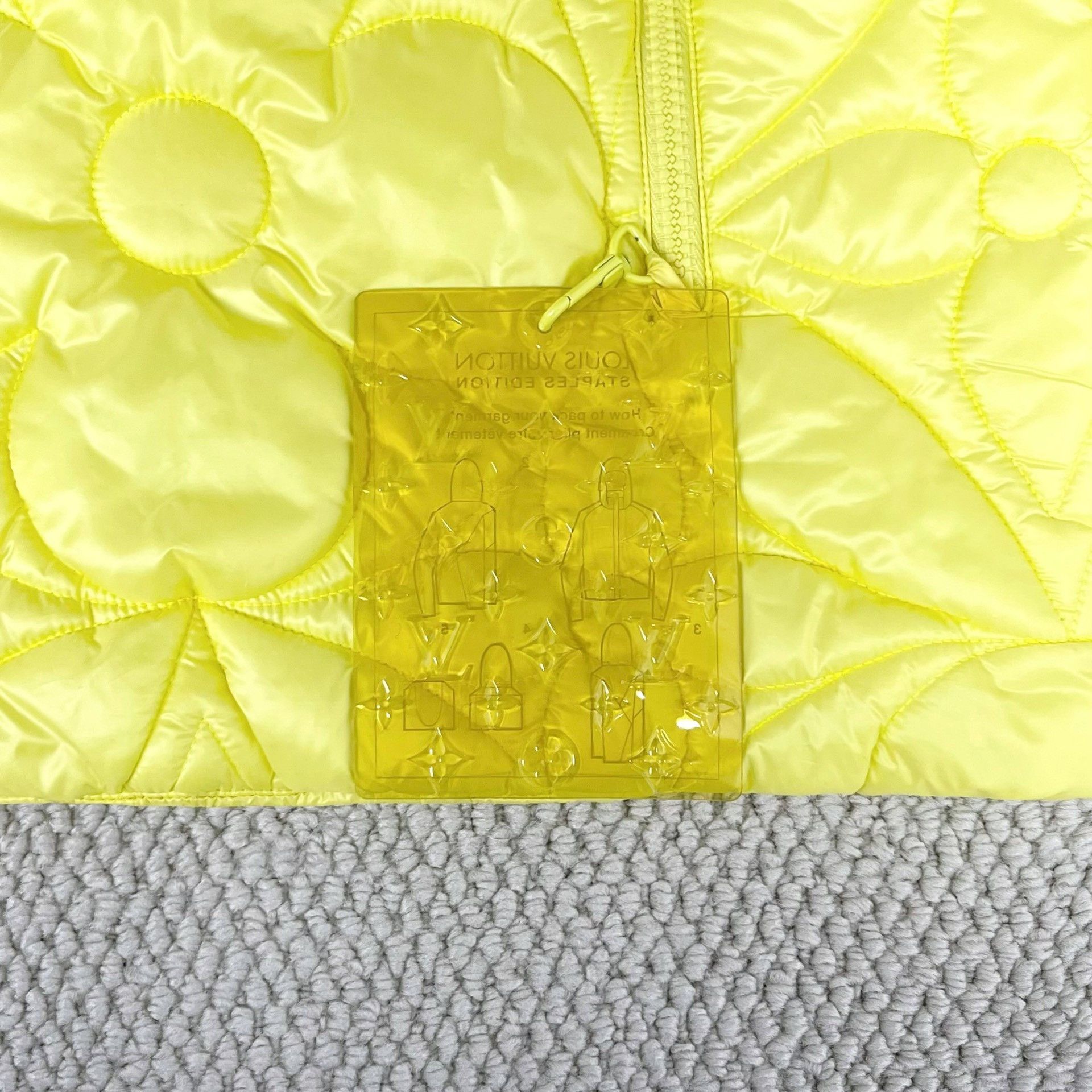 Louis Vuitton Louis Vuitton Yellow Embossed Stitch Jacket Size US L / EU 52-54 / 3 - 6 Thumbnail