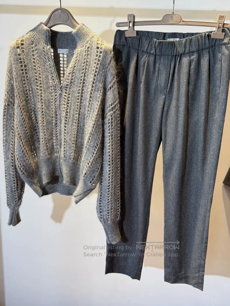 Brunello Cucinelli Brunello Cucinelli Gray Sweater Size 28" / US 6 / IT 42 - 1 Thumbnail