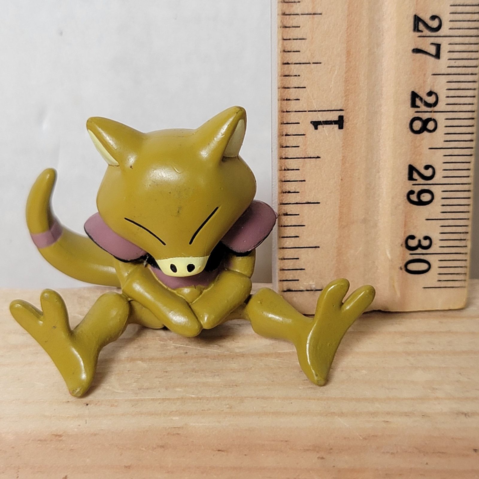 Pokemon Tomy Pokemon Mini Figure Abra Size ONE SIZE - 5 Thumbnail