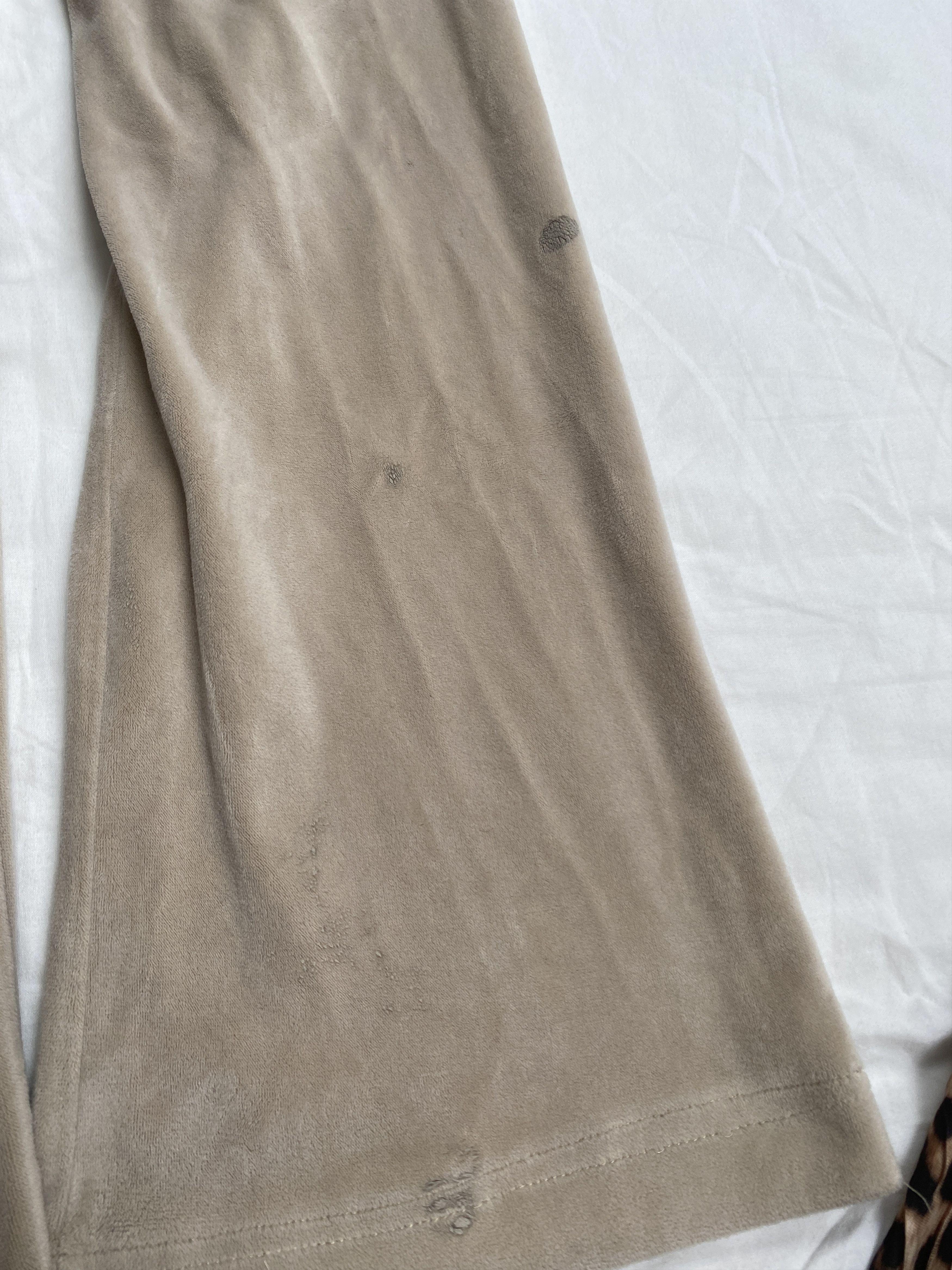 Juicy Couture Juicy Couture velvet velour sweatpants flare y2k 00s Size 28" / US 6 / IT 42 - 7 Thumbnail