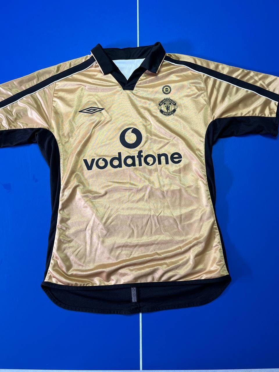 Umbro 2001/02 Manchester United Umbro Reversible Centenary Shirt Size US M / EU 48-50 / 2 - 2 Thumbnail