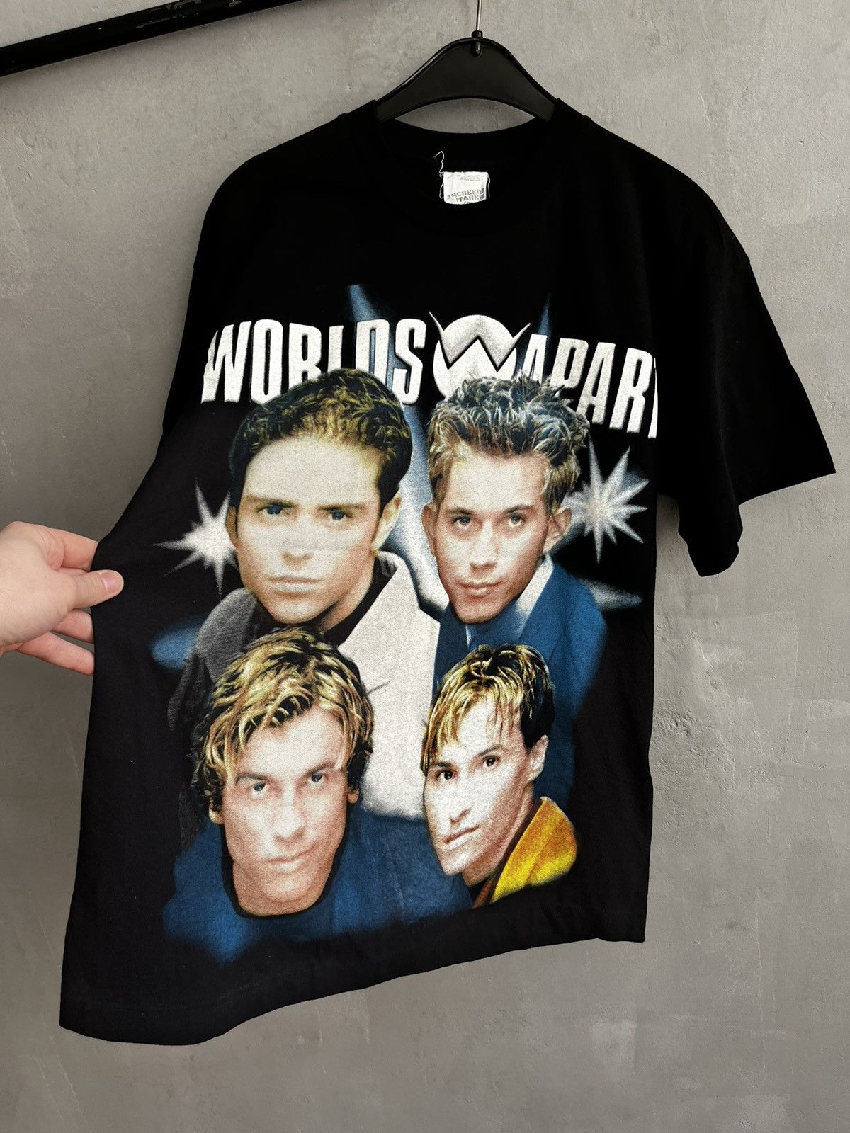 Band Tees × Rap Tees Worlds Apart t shirt Size US L / EU 52-54 / 3 - 3 Thumbnail