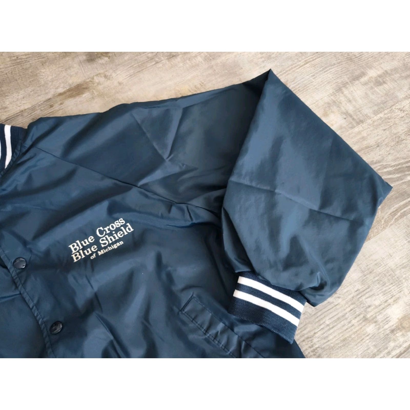 Vintage Vintage 80's Varsity Ringer Jacket Blue Cross Blue Shield Michigan USA Made M Size US M / EU 48-50 / 2 - 3 Thumbnail