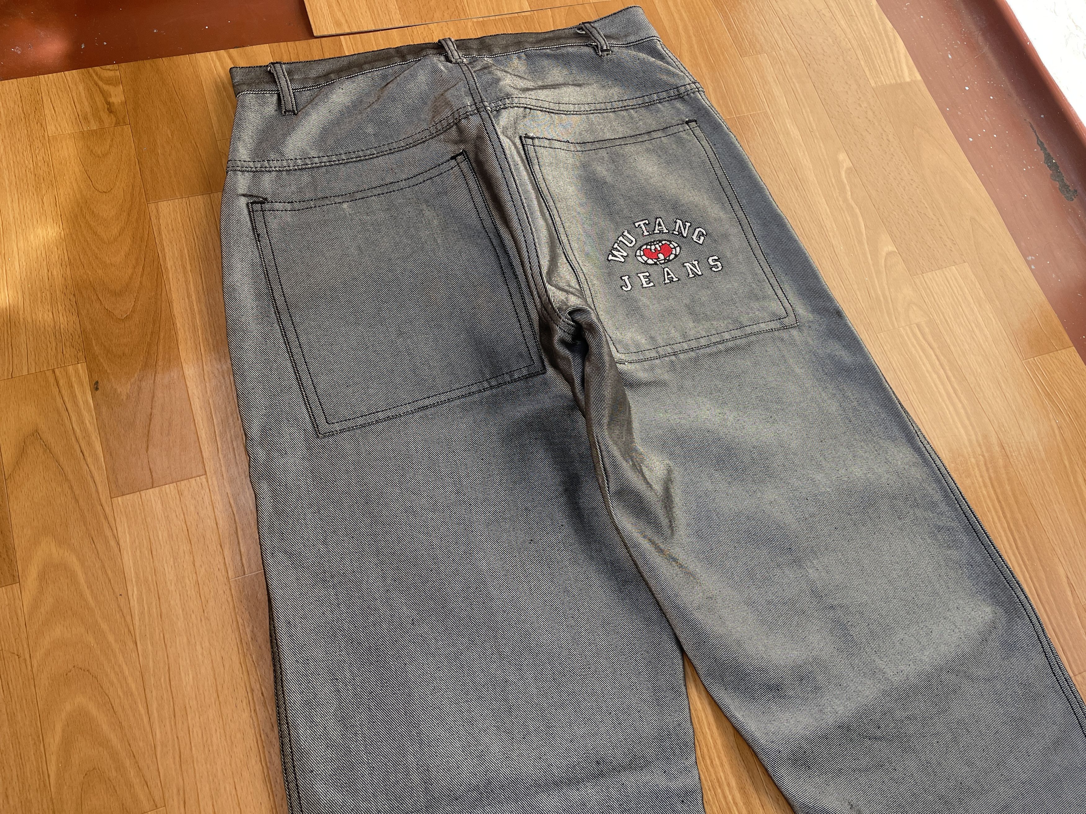 Wu-Tang Clan Wu Wear jeans, shiny gray silver Wu-Tang Clan, 90s baggy 34 Size US 34 / EU 50 - 7 Thumbnail