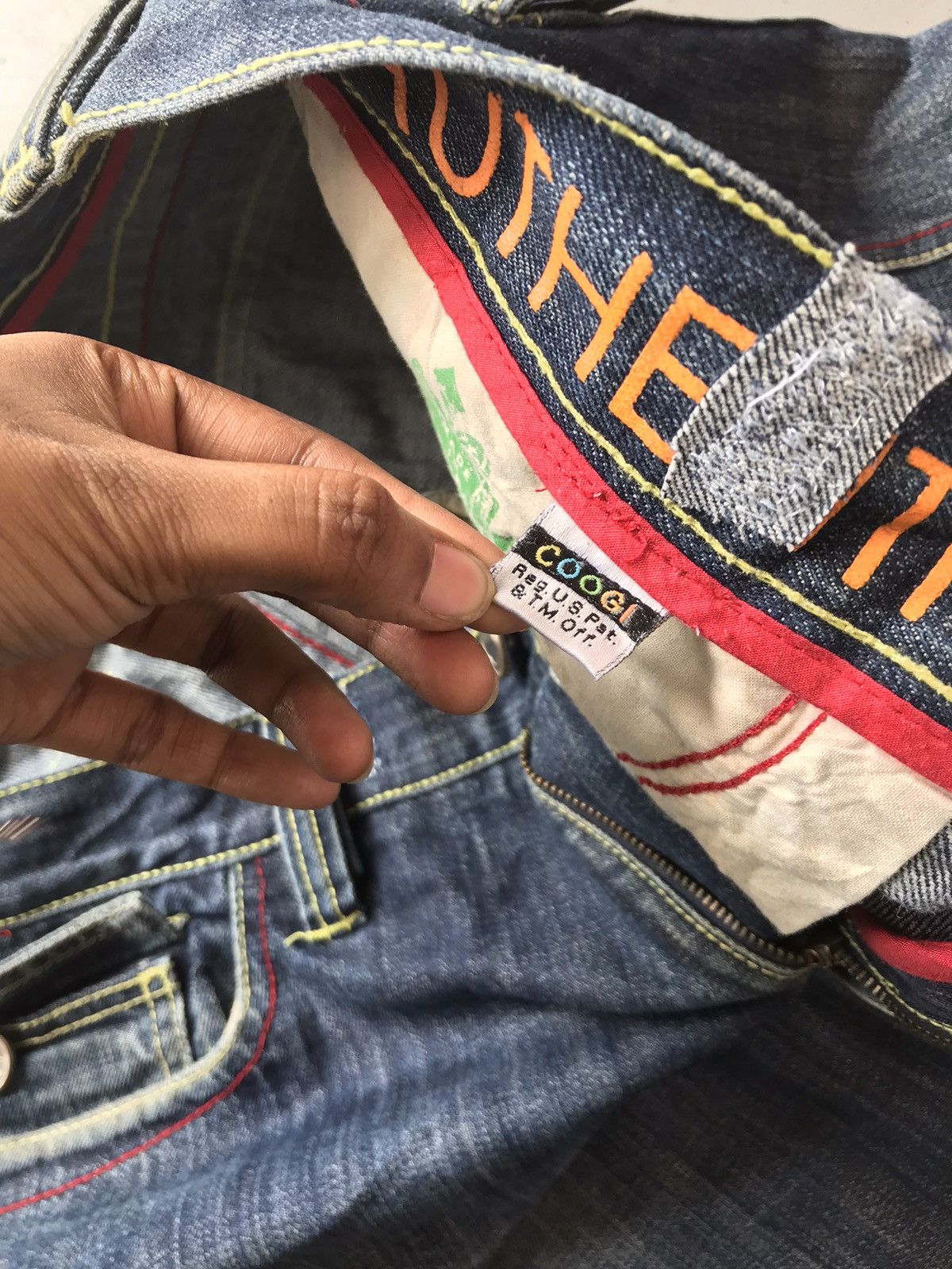 Coogi × Vintage Vintage Coogi crazy shoes embroidered rainbow loose denim Size US 36 / EU 52 - 9 Thumbnail