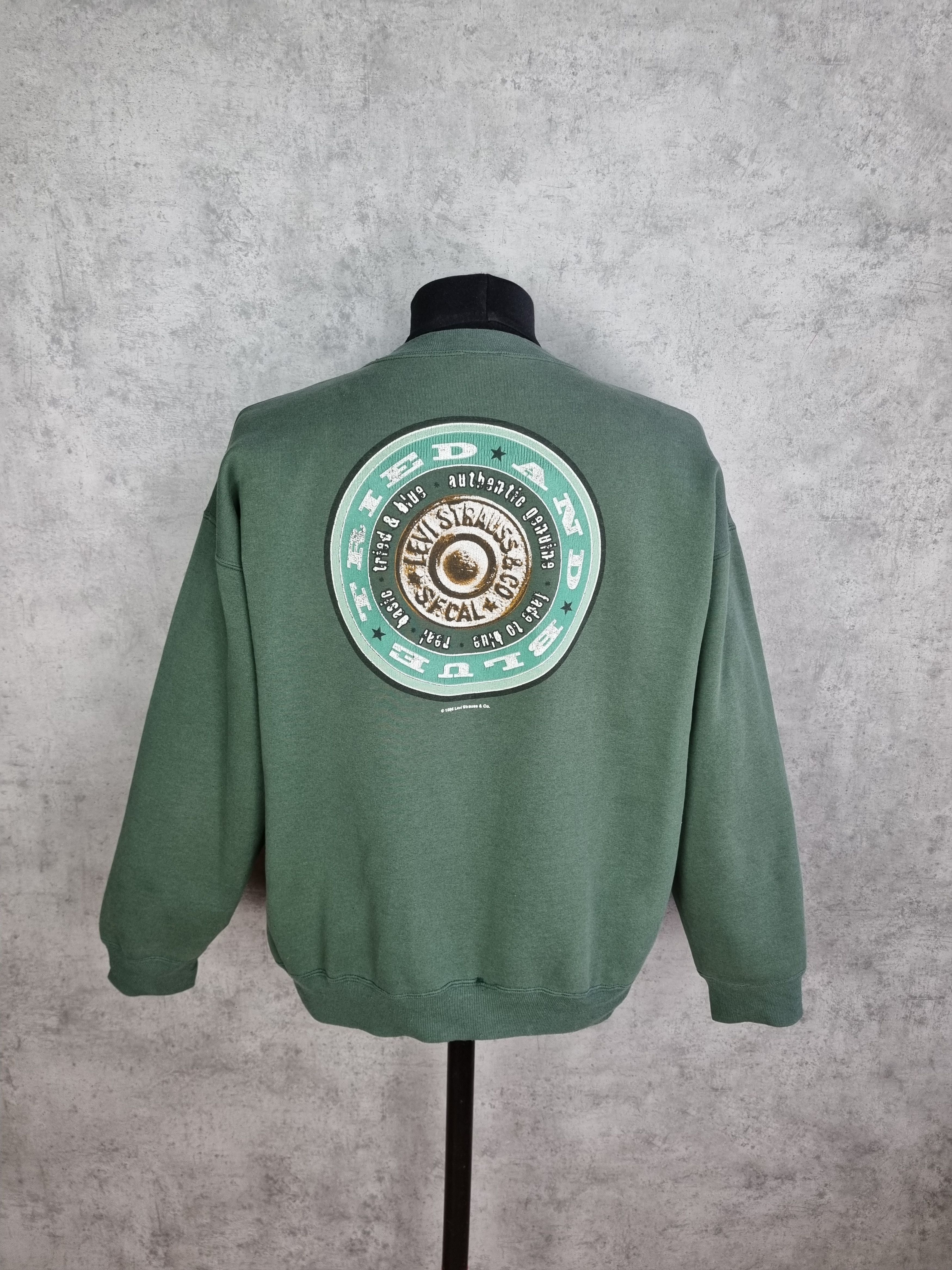 1996s Vintage Thrashed Faded LEVIS Sweatshirt Made in USA