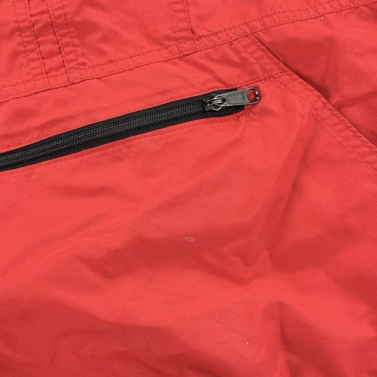 Vintage Vintage L.L. Bean Jacket Womens L Red Nylon Anorak 1/2 Zip Hooded Pullover Jacket, Casual, Travel, Outdoor, 90s, Vintage Boys? Size L / US 10 / IT 46 - 3 Thumbnail