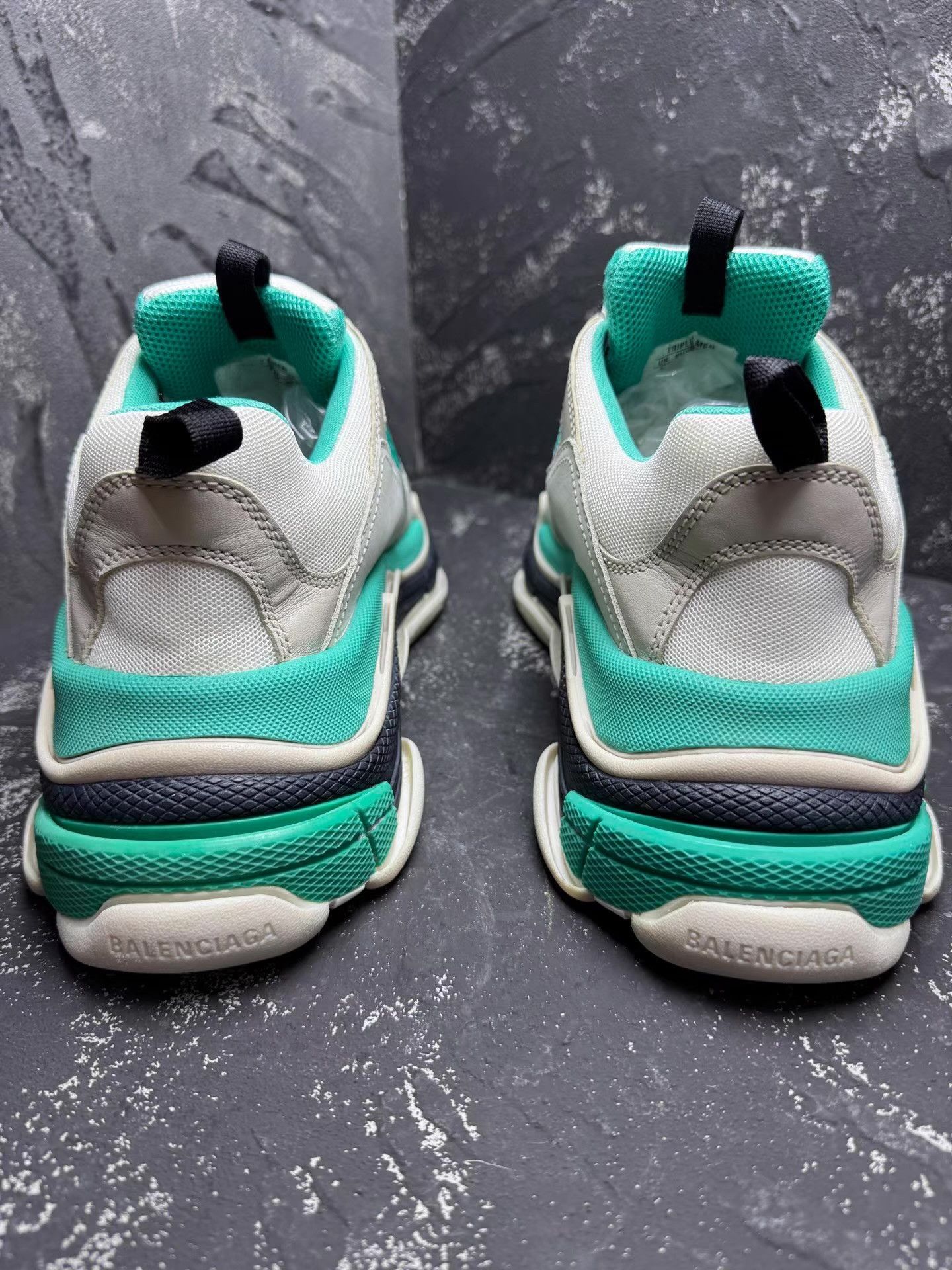 Balenciaga Balenciaga Triple S White & Green, Lake Green Q10 Size US 9.5 / EU 42-43 - 7 Thumbnail