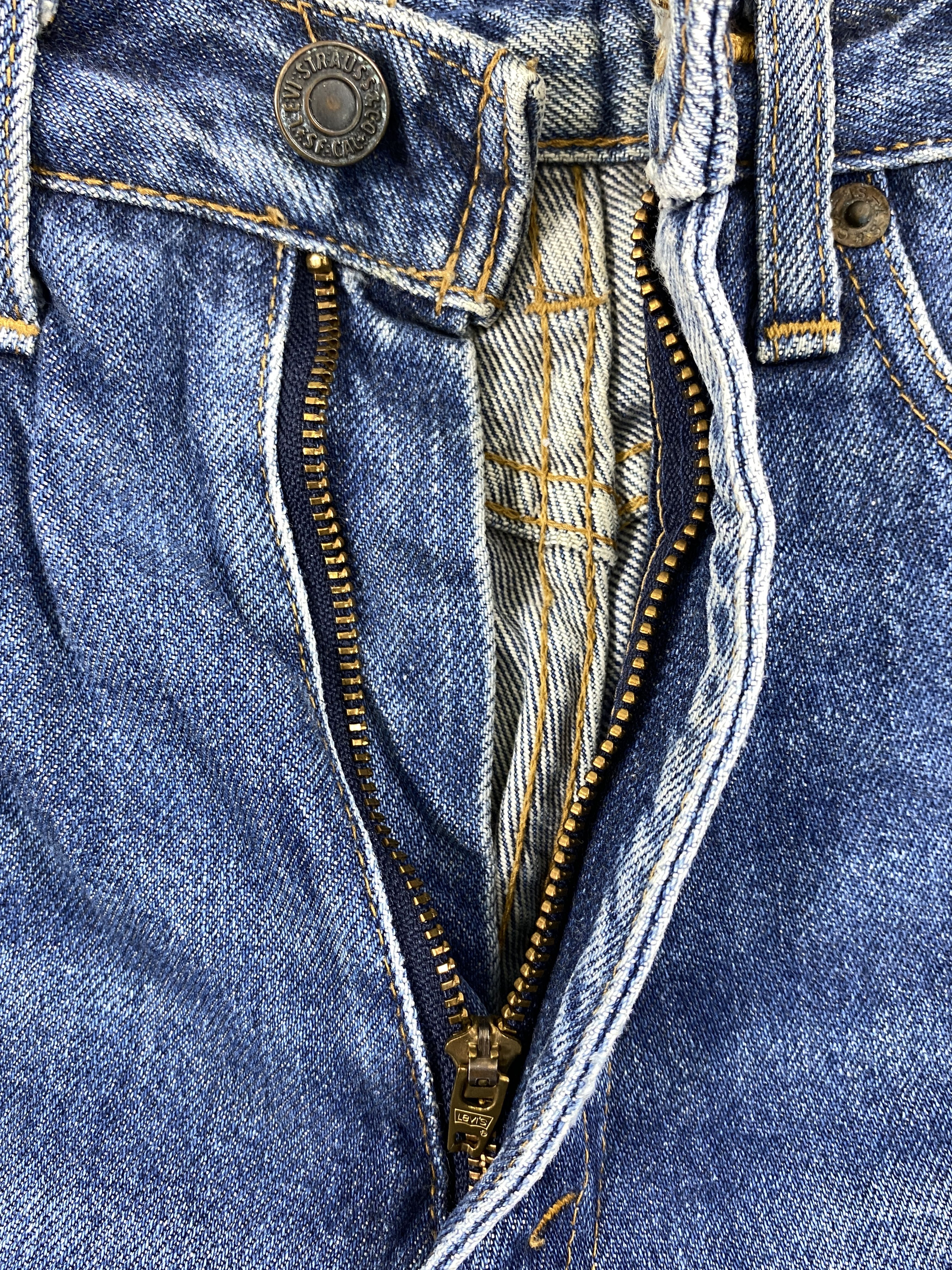 Levi's Distressed Blue Vintage Levi's 515 22x27 Denim -JN1439 Size US 26 / EU 42 - 7 Thumbnail