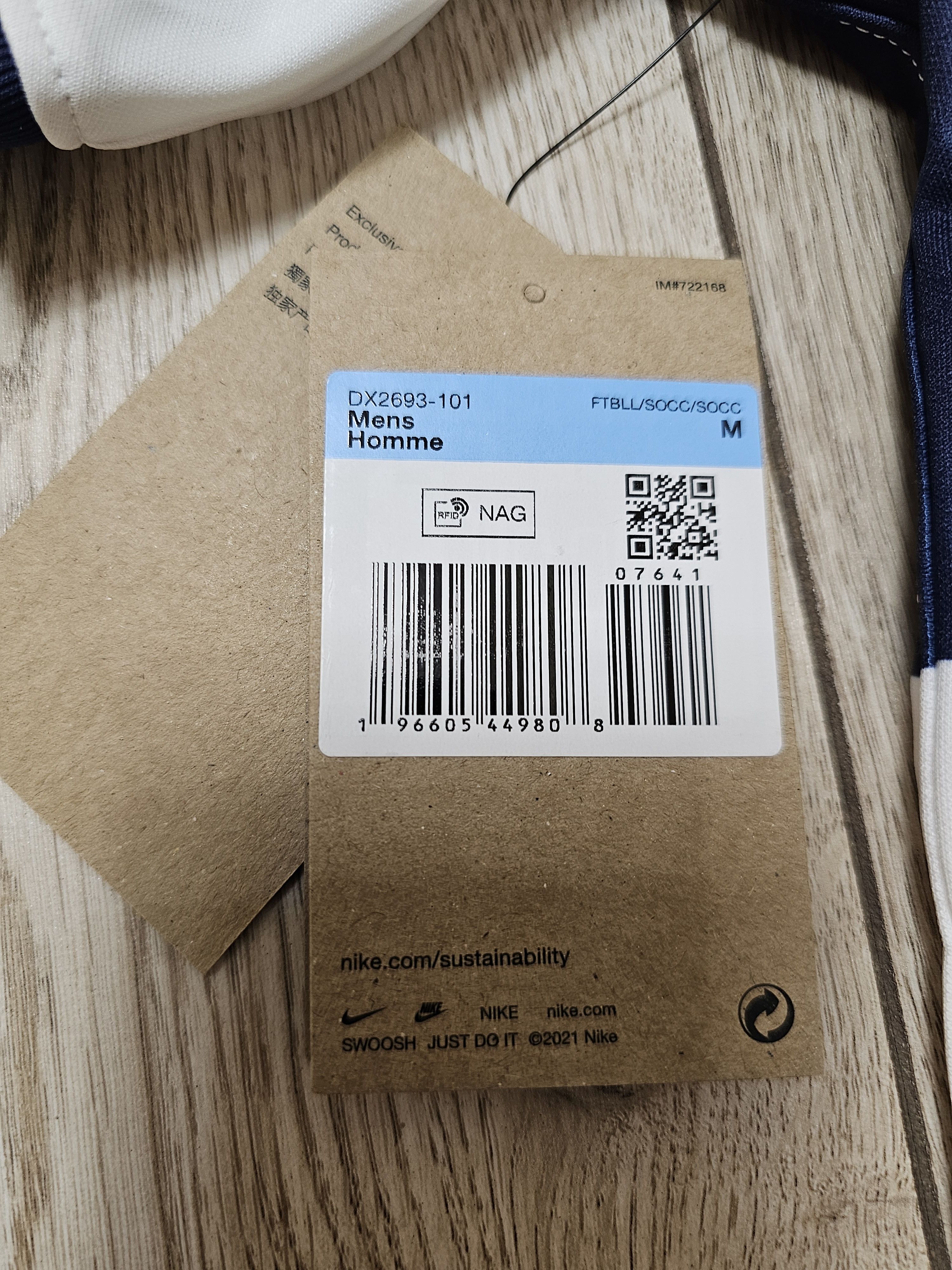 Nike PSG PARIS SAINT-GERMAIN 2024 MBAPPE FOOTBALL SOCCER JERSEY Size US M / EU 48-50 / 2 - 8 Thumbnail