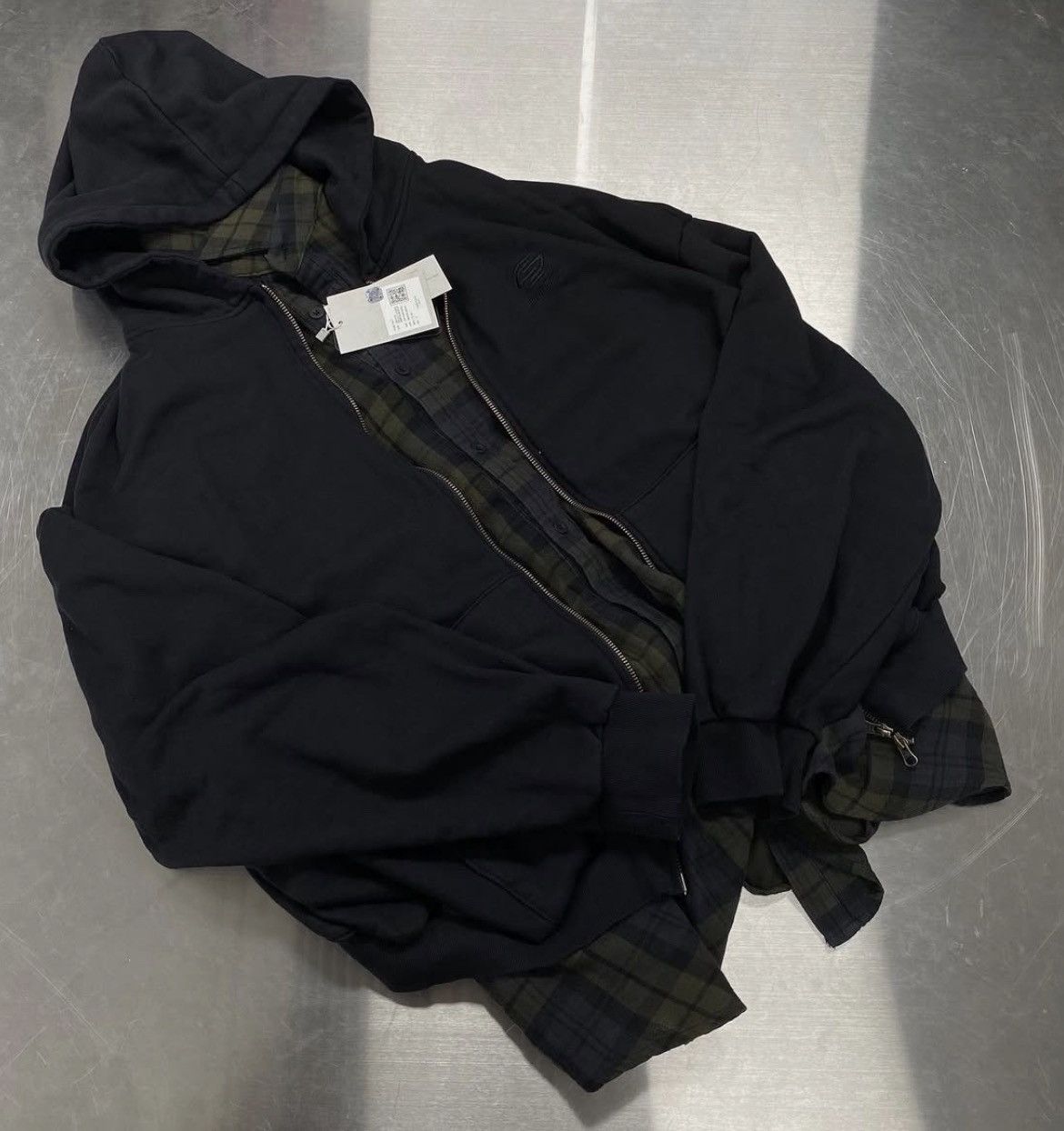 Japanese Brand Hoody/flannel combo Size US XL / EU 56 / 4 - 1 Thumbnail