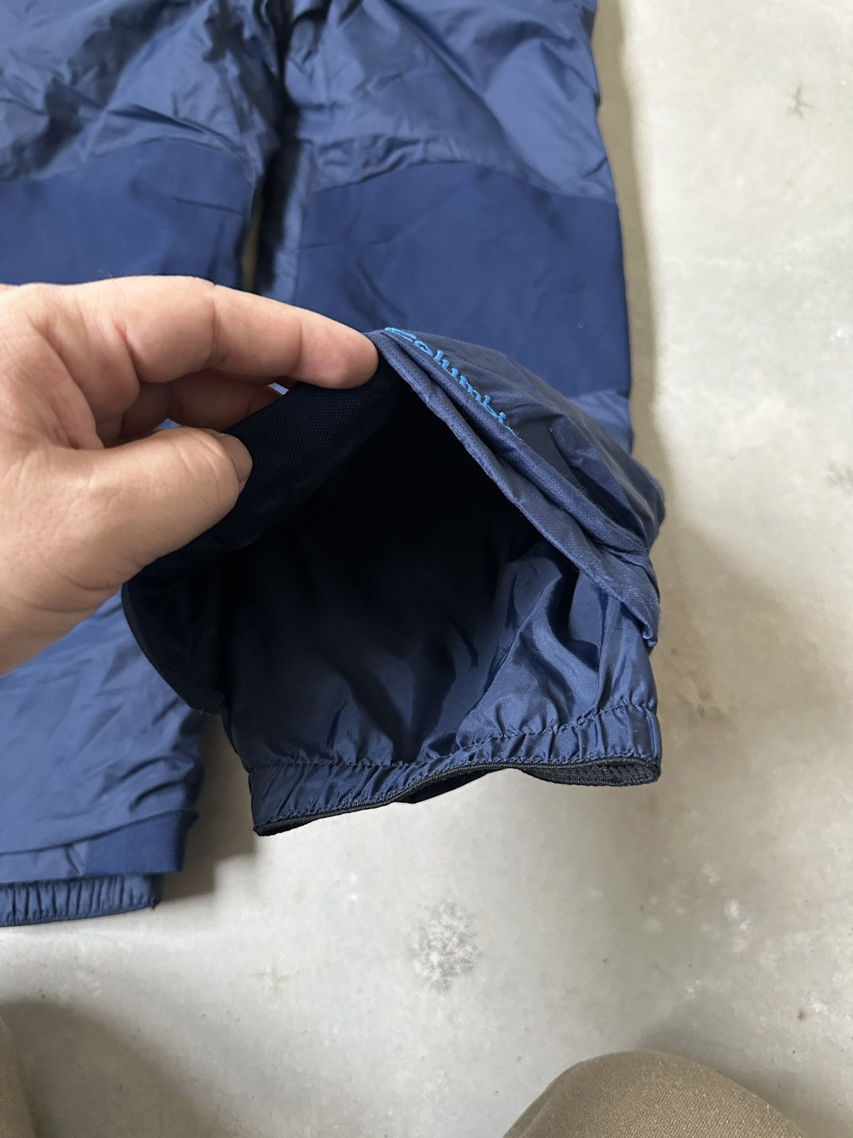 Columbia VINTAGE COLUMBIA SKINWEAR Size US 26 / EU 42 - 4 Thumbnail