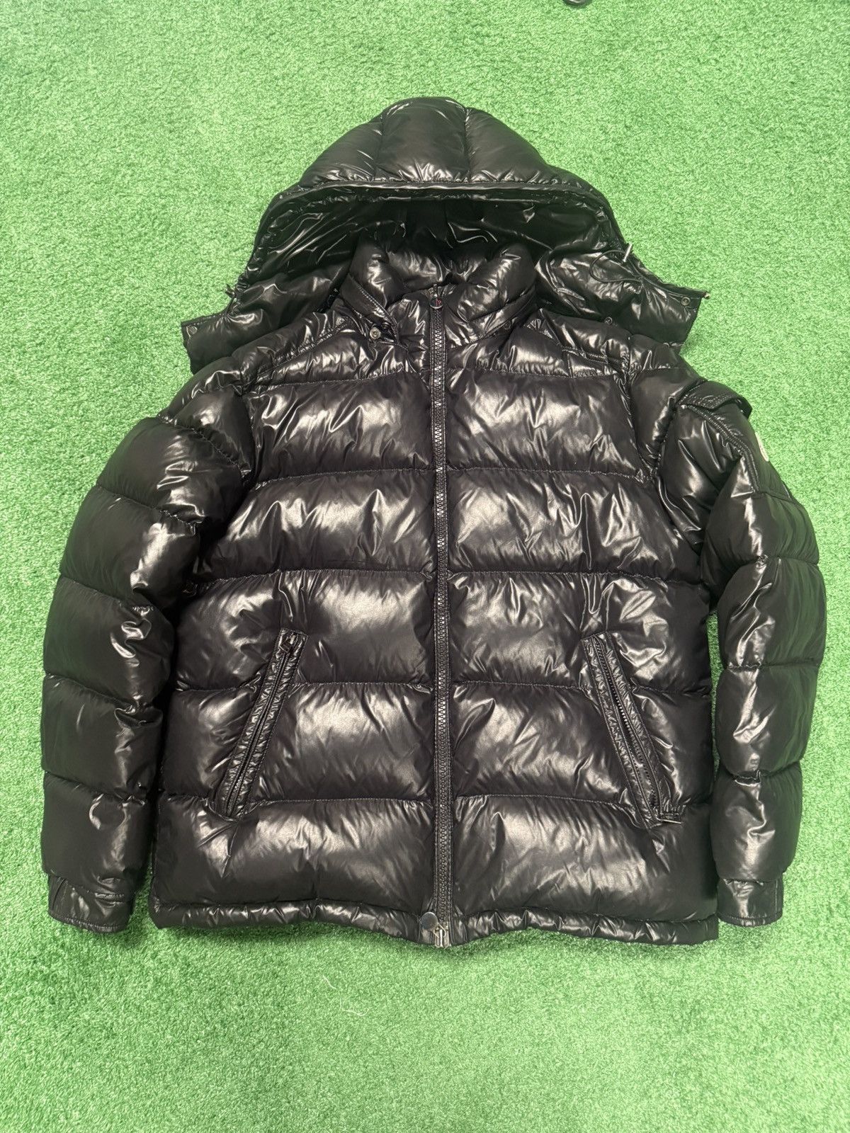 Moncler Moncler maya sz 6 Size US XXL / EU 58 / 5 - 1 Thumbnail